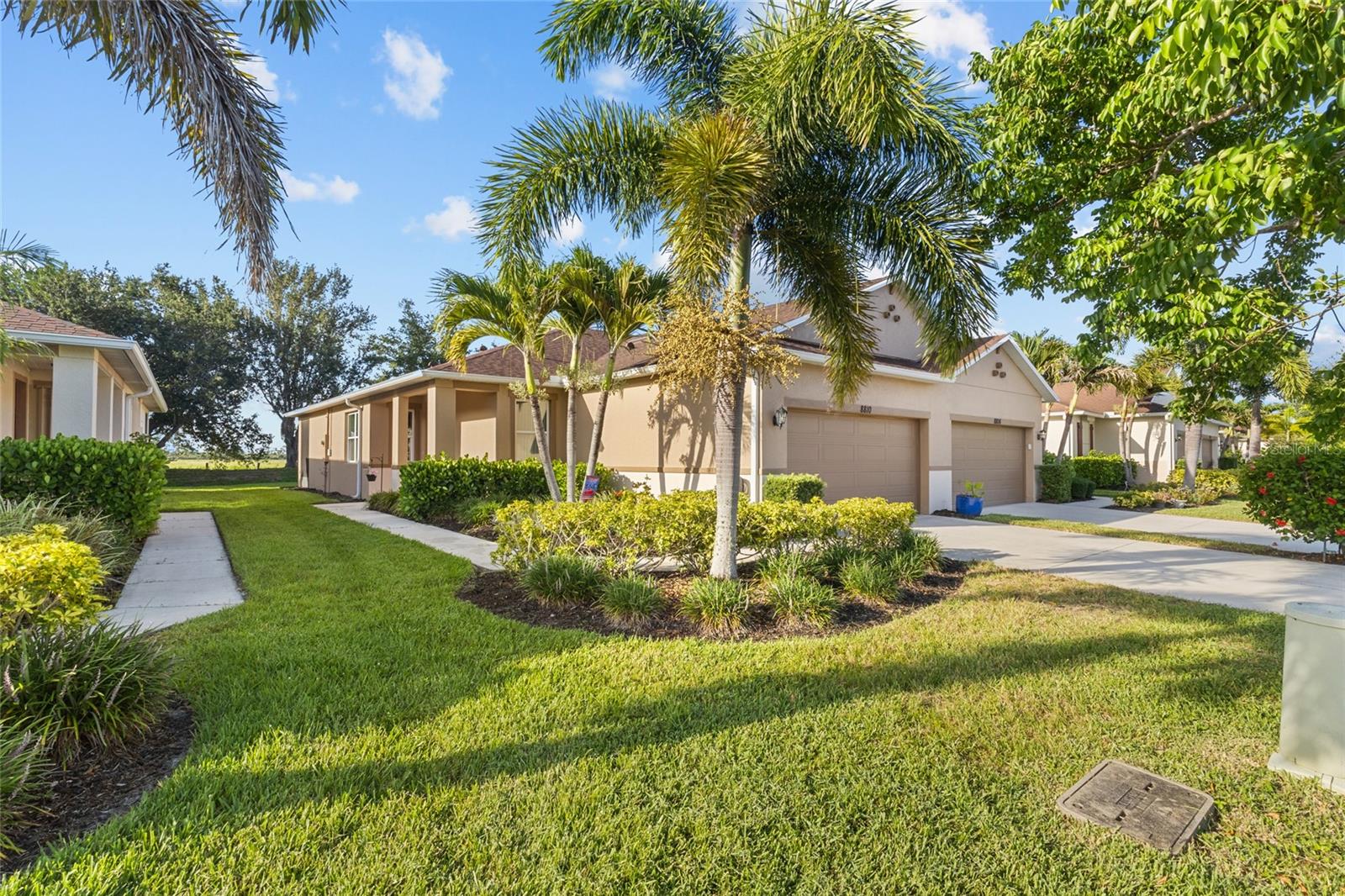 8810 TUSCANY ISLES DRIVE