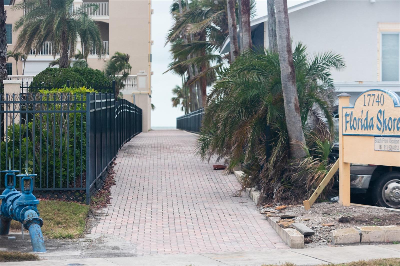 REDINGTON SHORES YACHT & TENNIS CLUB - Residential