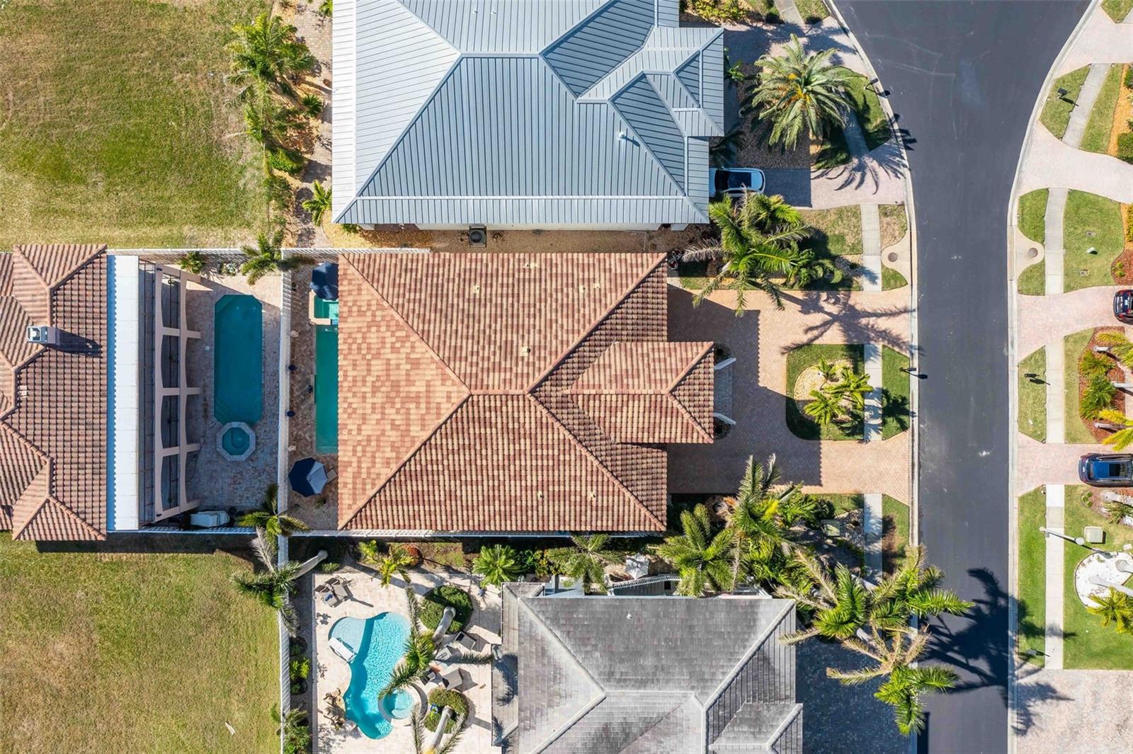 REDINGTON SHORES YACHT & TENNIS CLUB - Residential