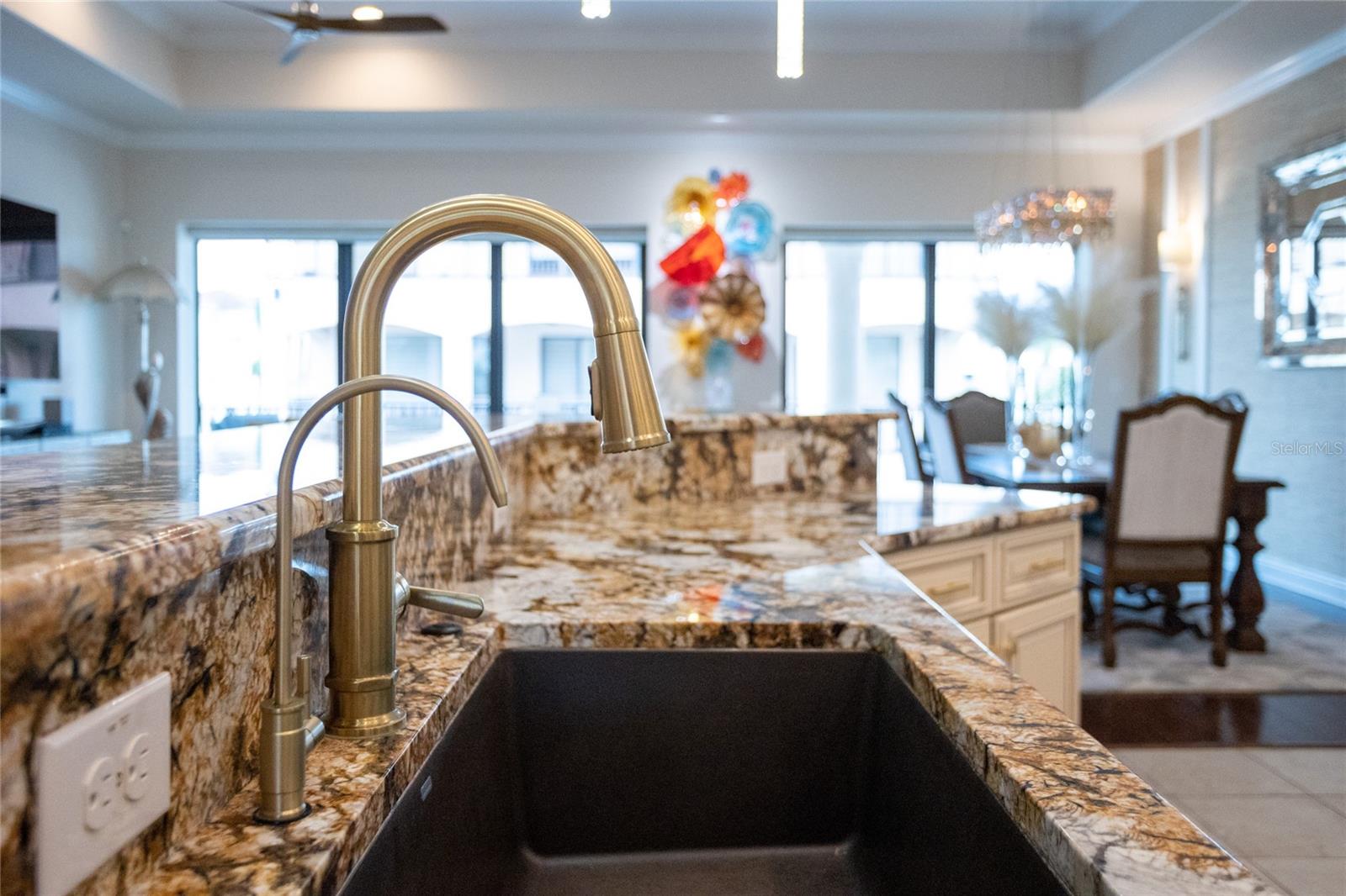 REDINGTON SHORES YACHT & TENNIS CLUB - Residential