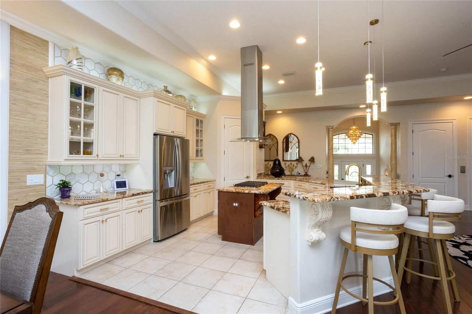REDINGTON SHORES YACHT & TENNIS CLUB - Residential