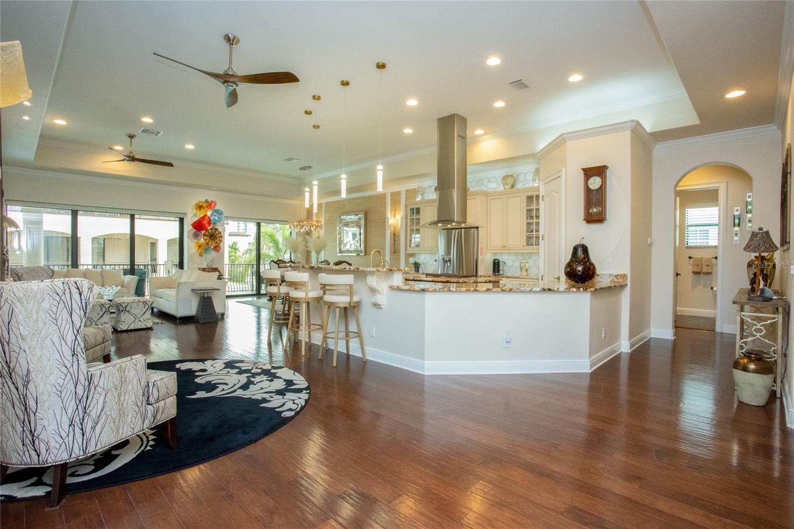 REDINGTON SHORES YACHT & TENNIS CLUB - Residential