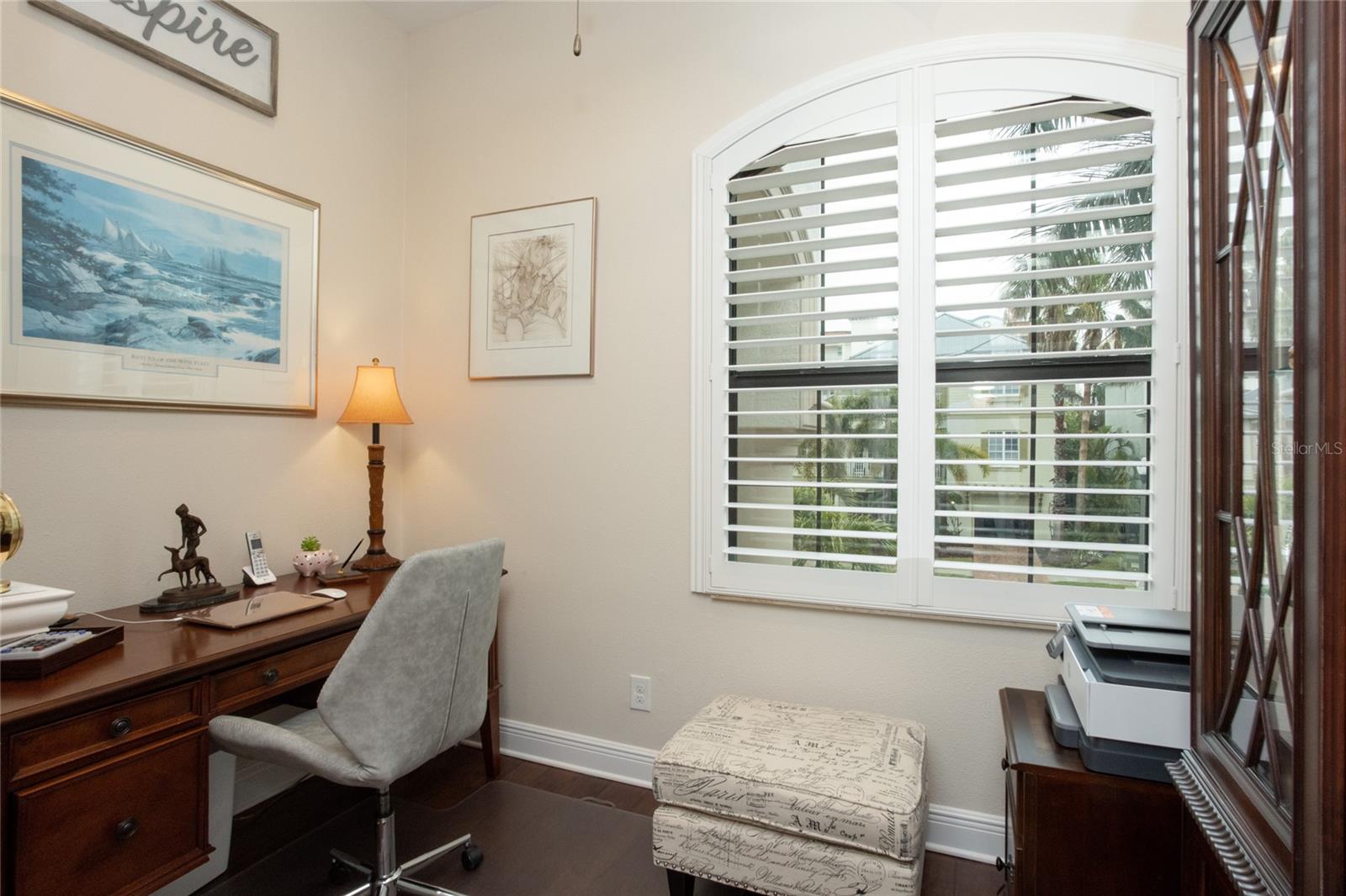 REDINGTON SHORES YACHT & TENNIS CLUB - Residential