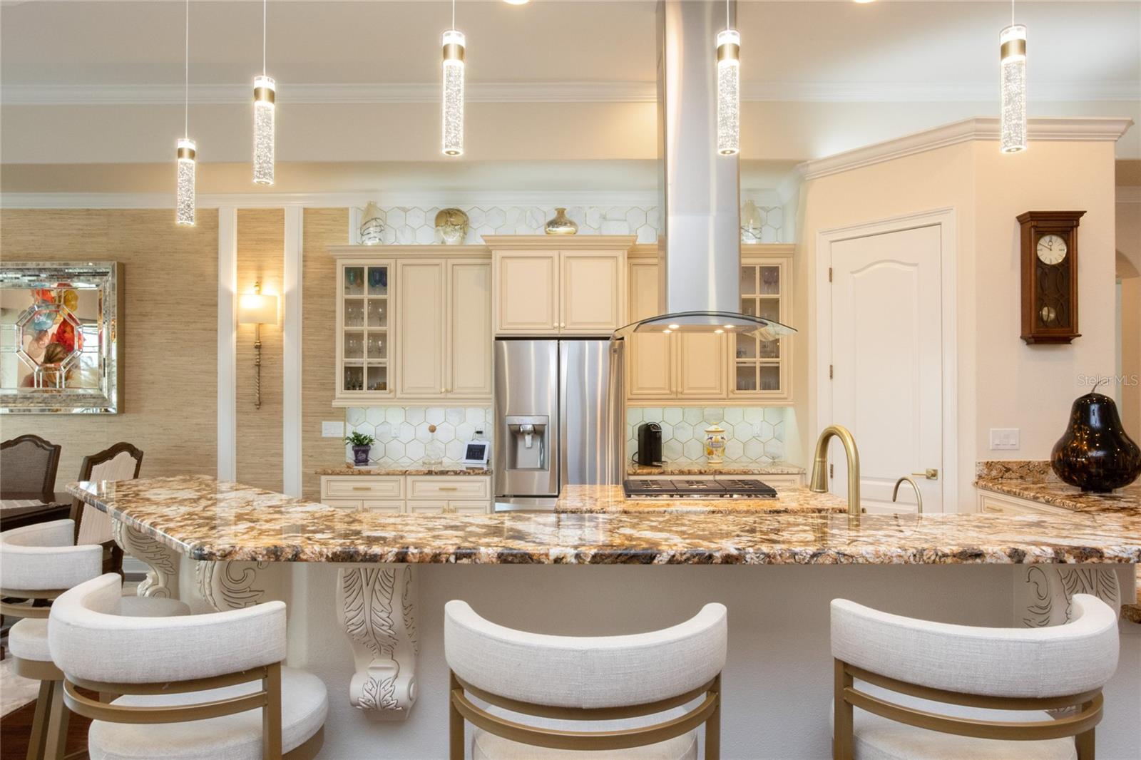 REDINGTON SHORES YACHT & TENNIS CLUB - Residential
