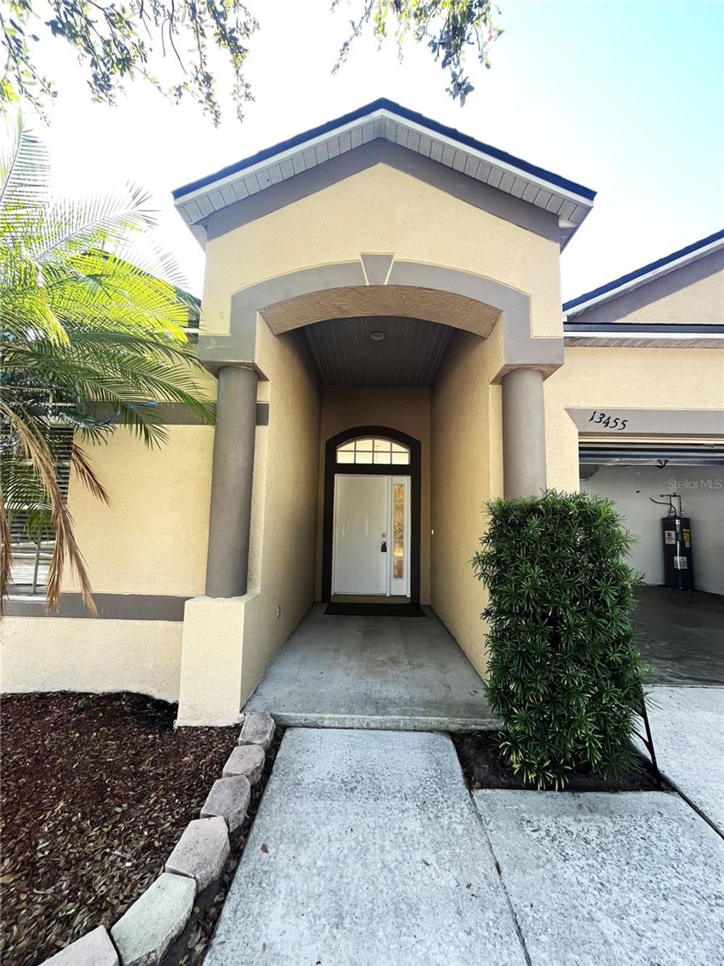 Photo of 13455 Silvercreek Drive, Riverview, FL 33579 (MLS # GC536075)