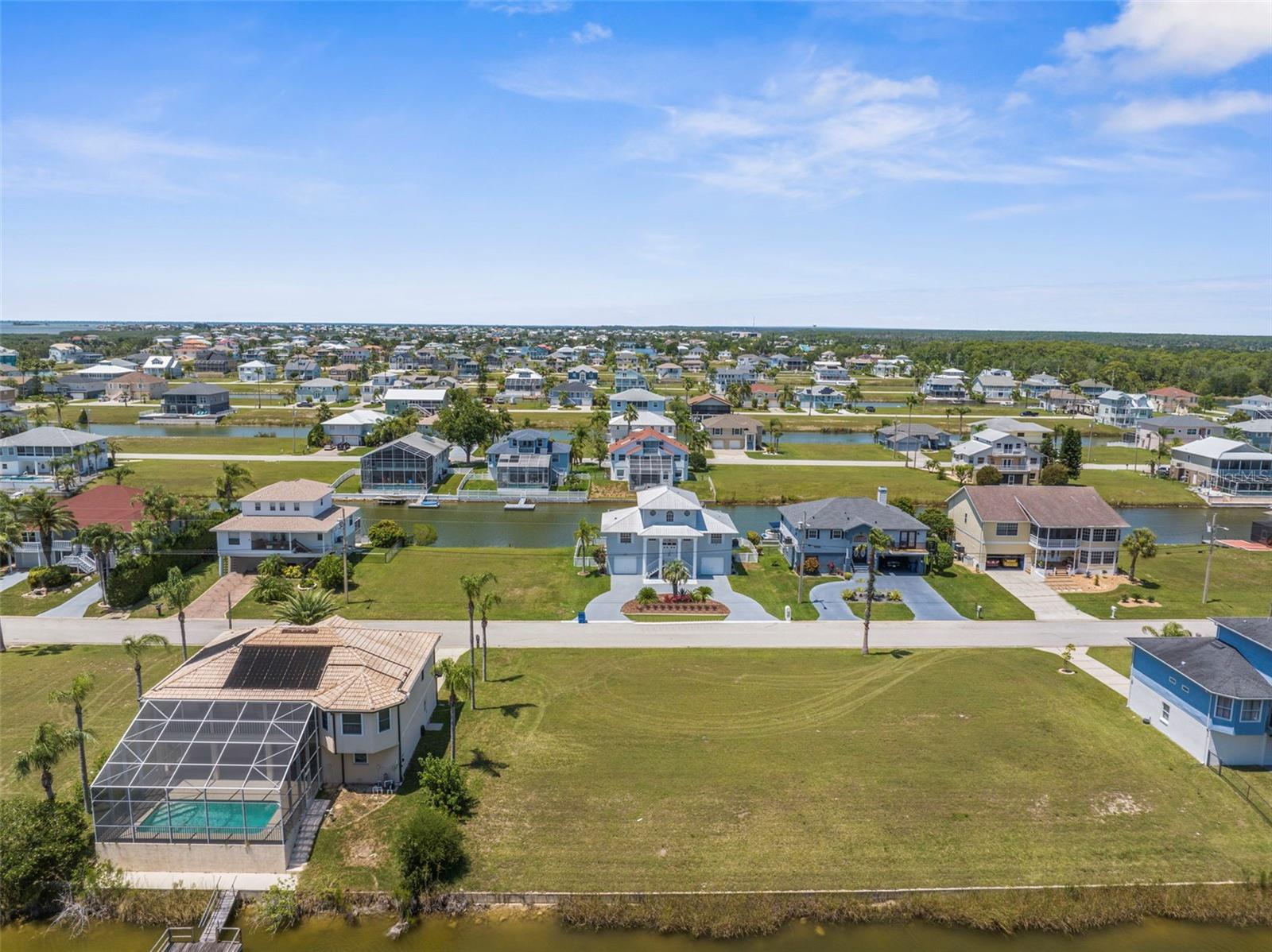 HERNANDO BEACH - Land