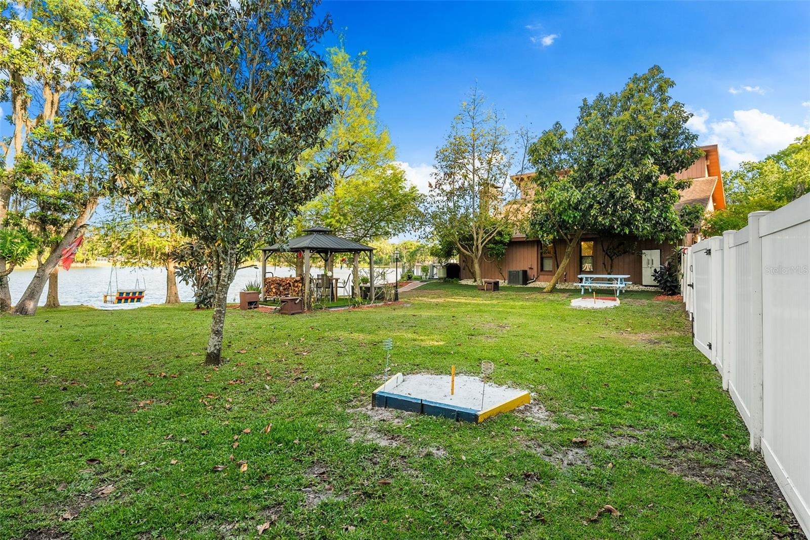 DEVANE ACRES SUB - Residential