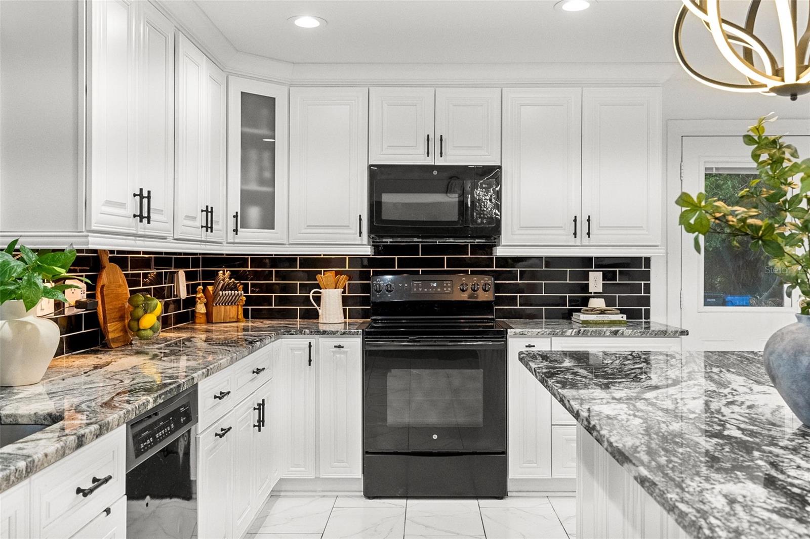 DEVANE ACRES SUB - Residential