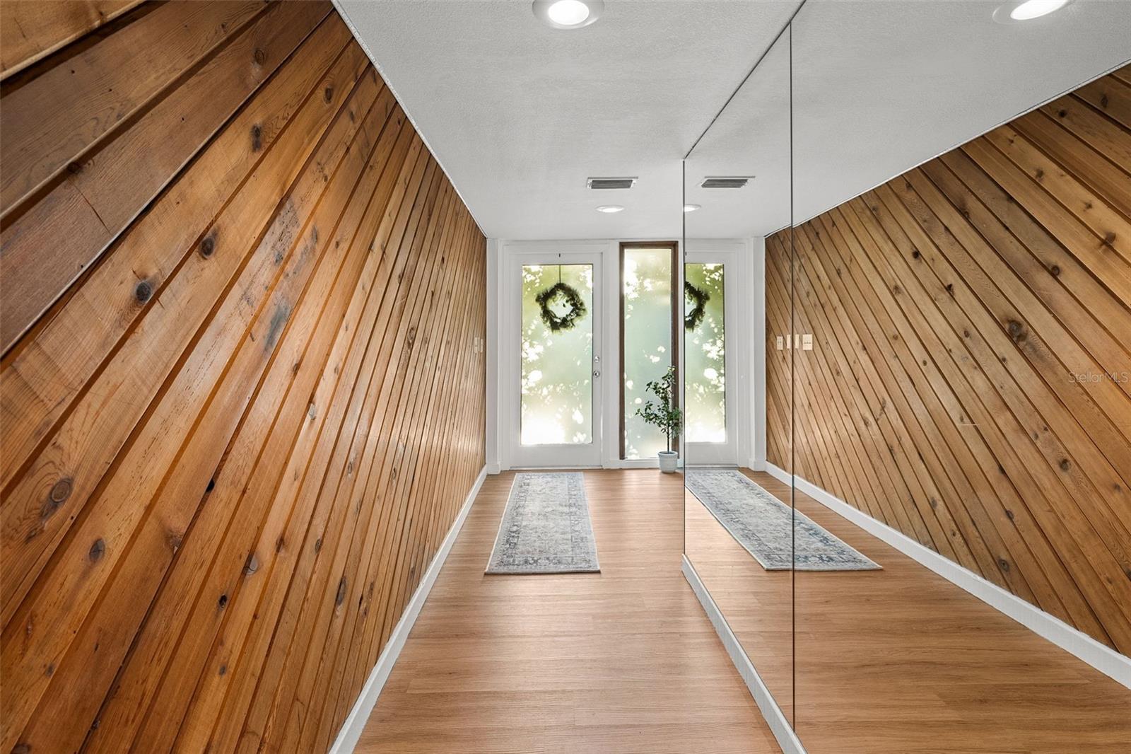 DEVANE ACRES SUB - Residential