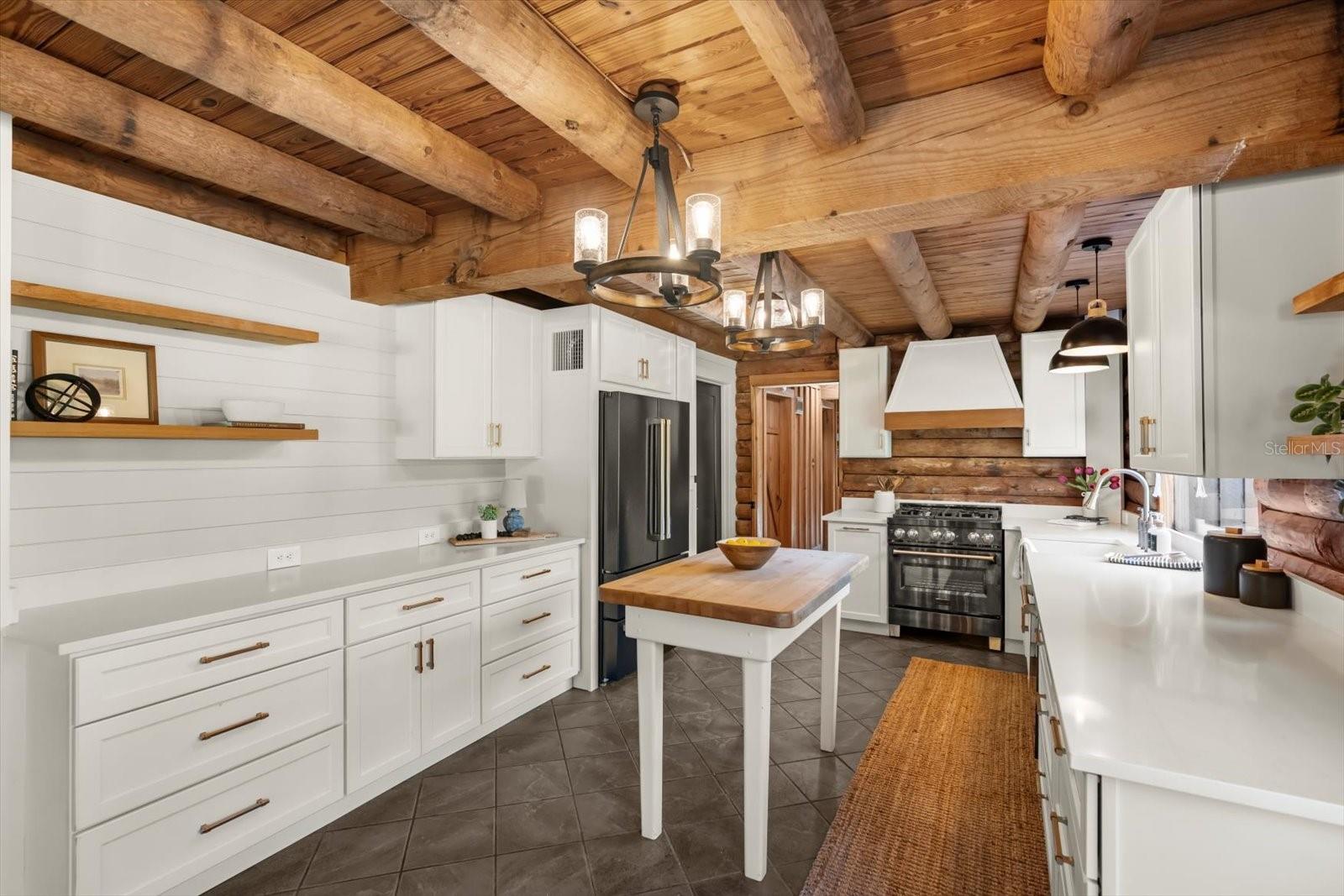 ACREAGE & UNREC - Residential