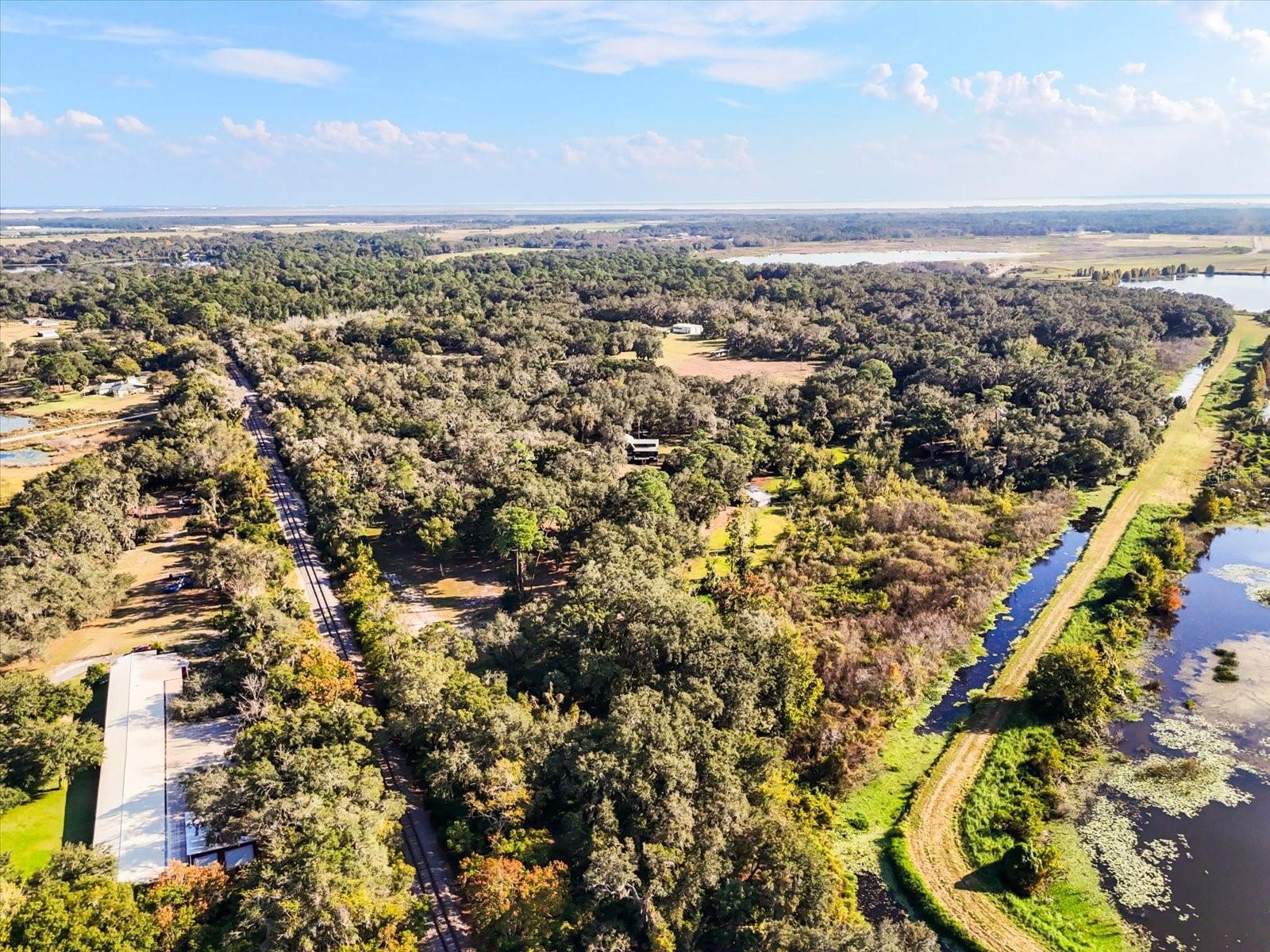 ACREAGE & UNREC - Residential