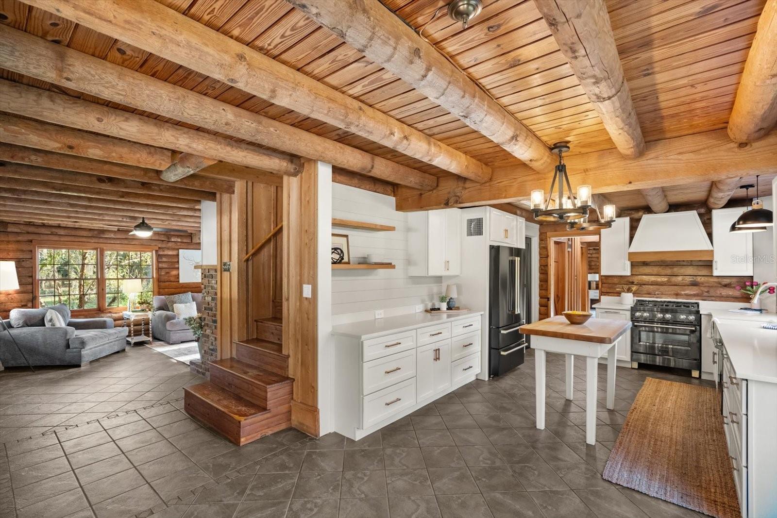 ACREAGE & UNREC - Residential