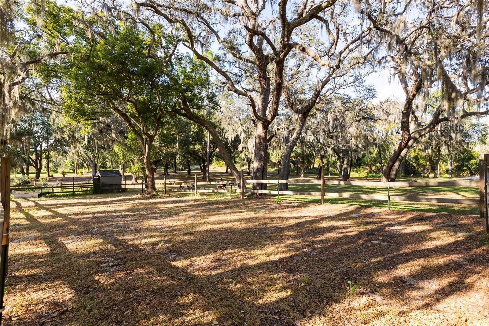 ACREAGE & UNREC - Residential