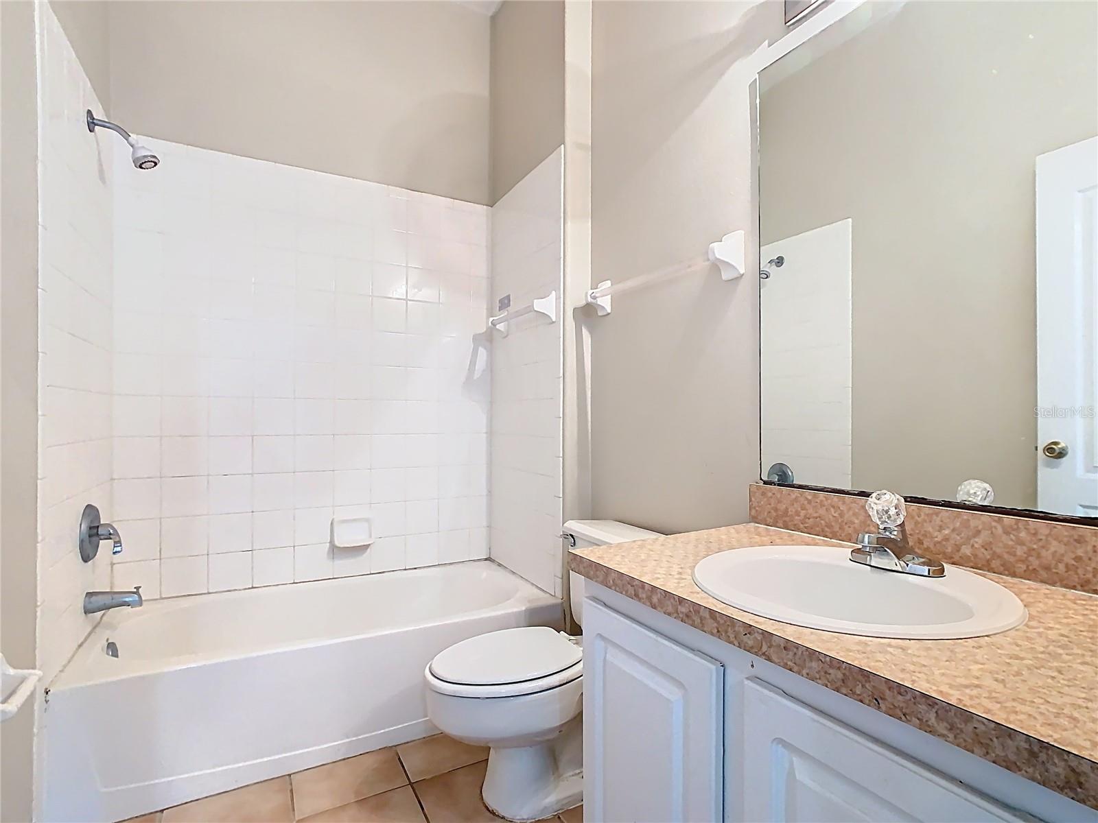 GRAND RESERVE - Residential