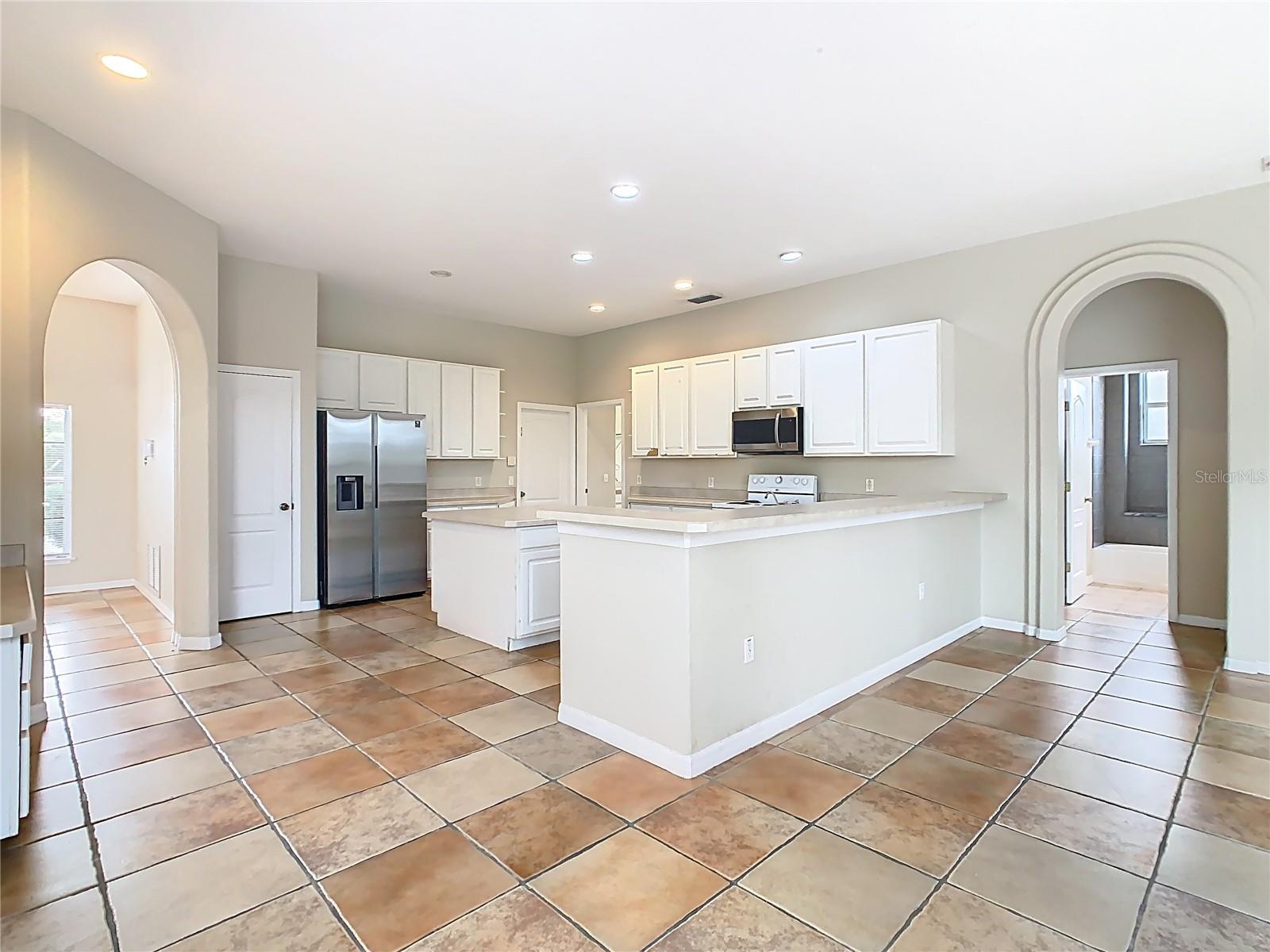 GRAND RESERVE - Residential