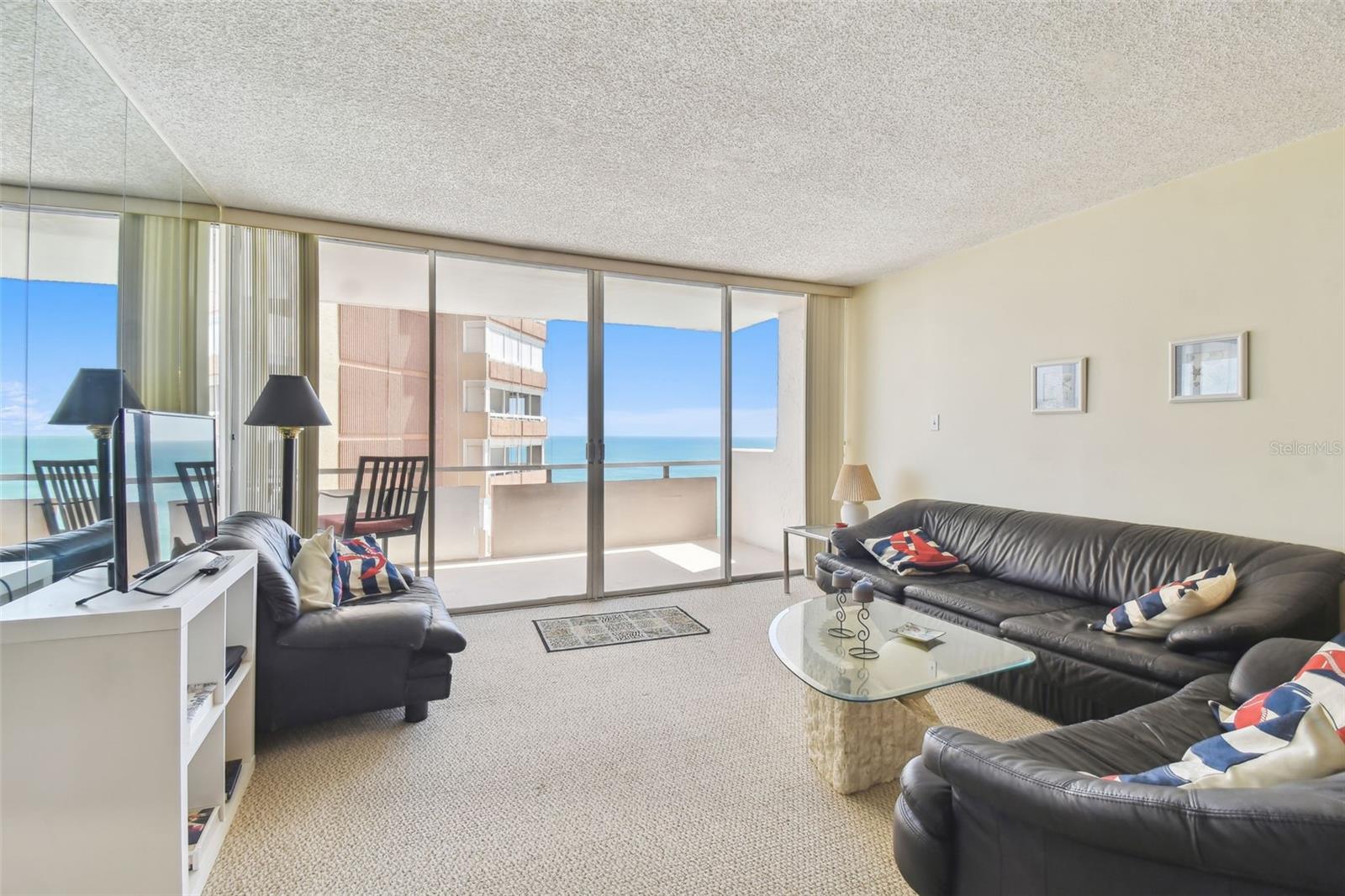 REDINGTON TOWERS BLDG 2 CONDO - Residential