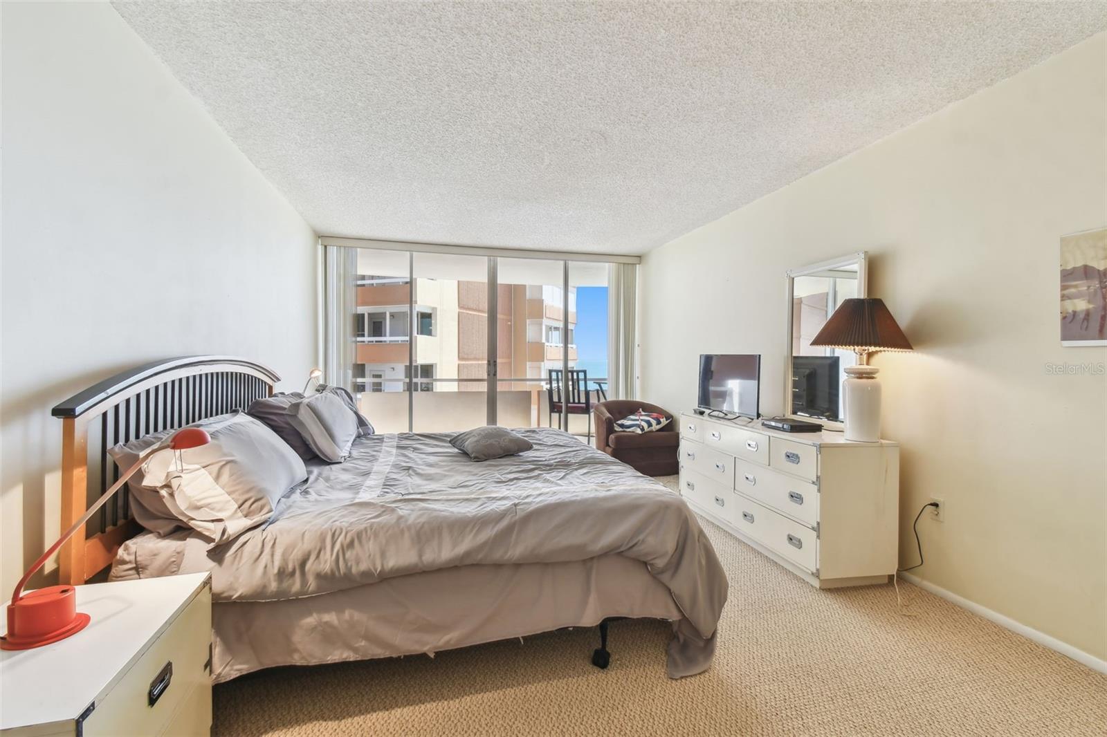 REDINGTON TOWERS BLDG 2 CONDO - Residential