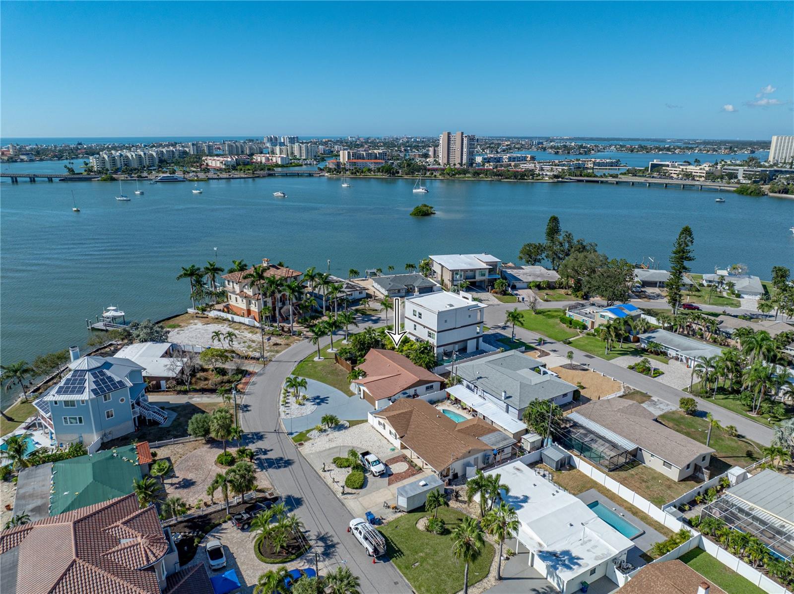 PASADENA ISLE - Residential Lease