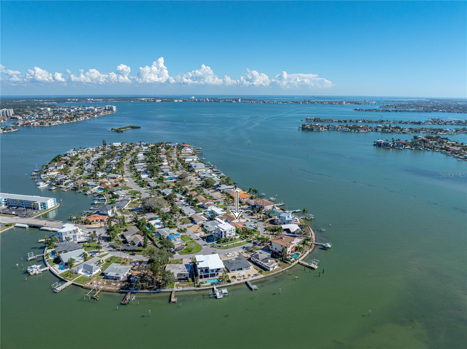 PASADENA ISLE - Residential Lease