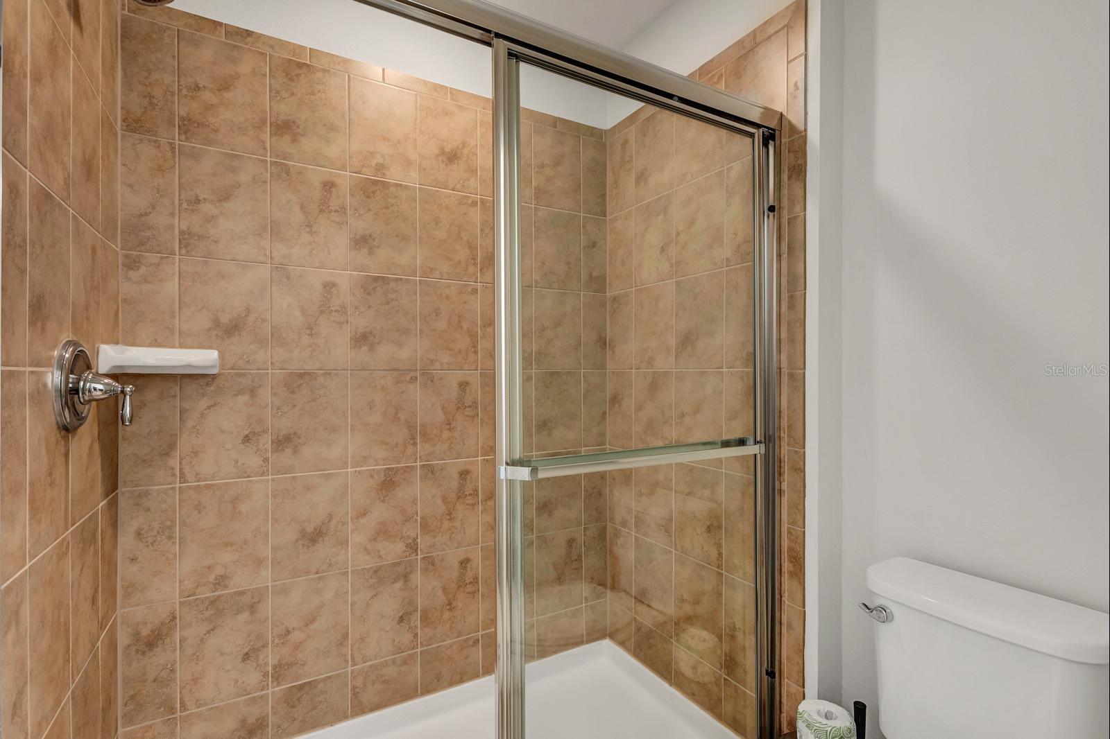 WINDSOR AT WESTSIDE - Residential