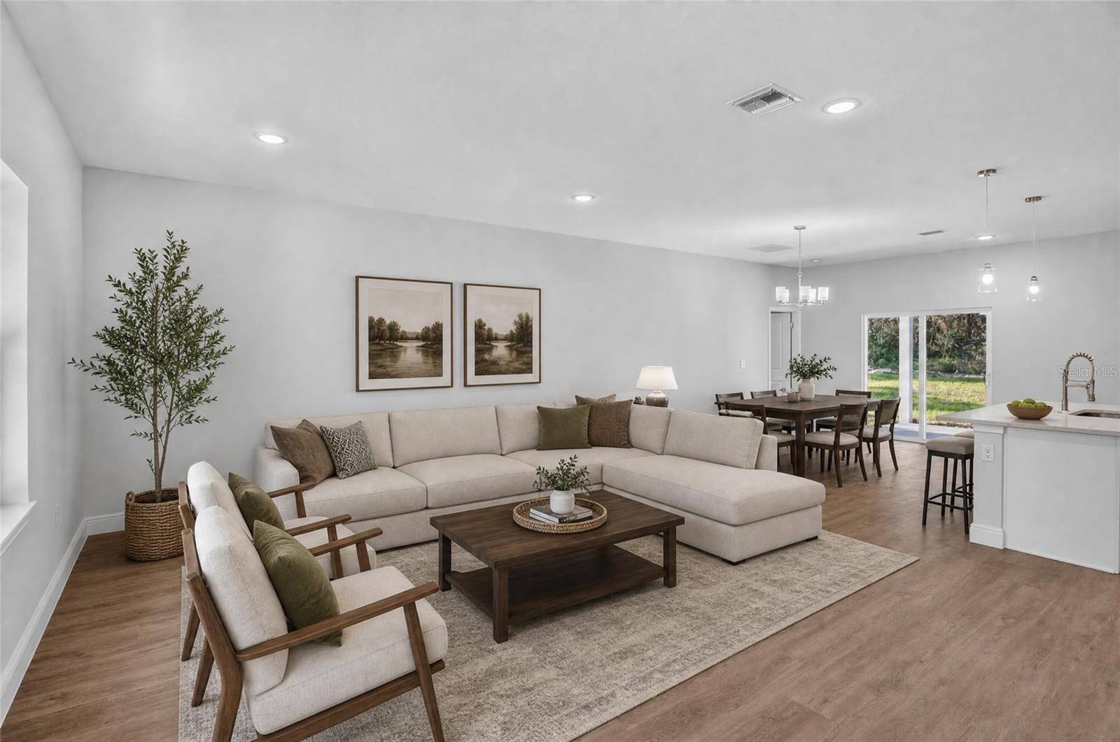1325 W EVERGREEN DRIVE