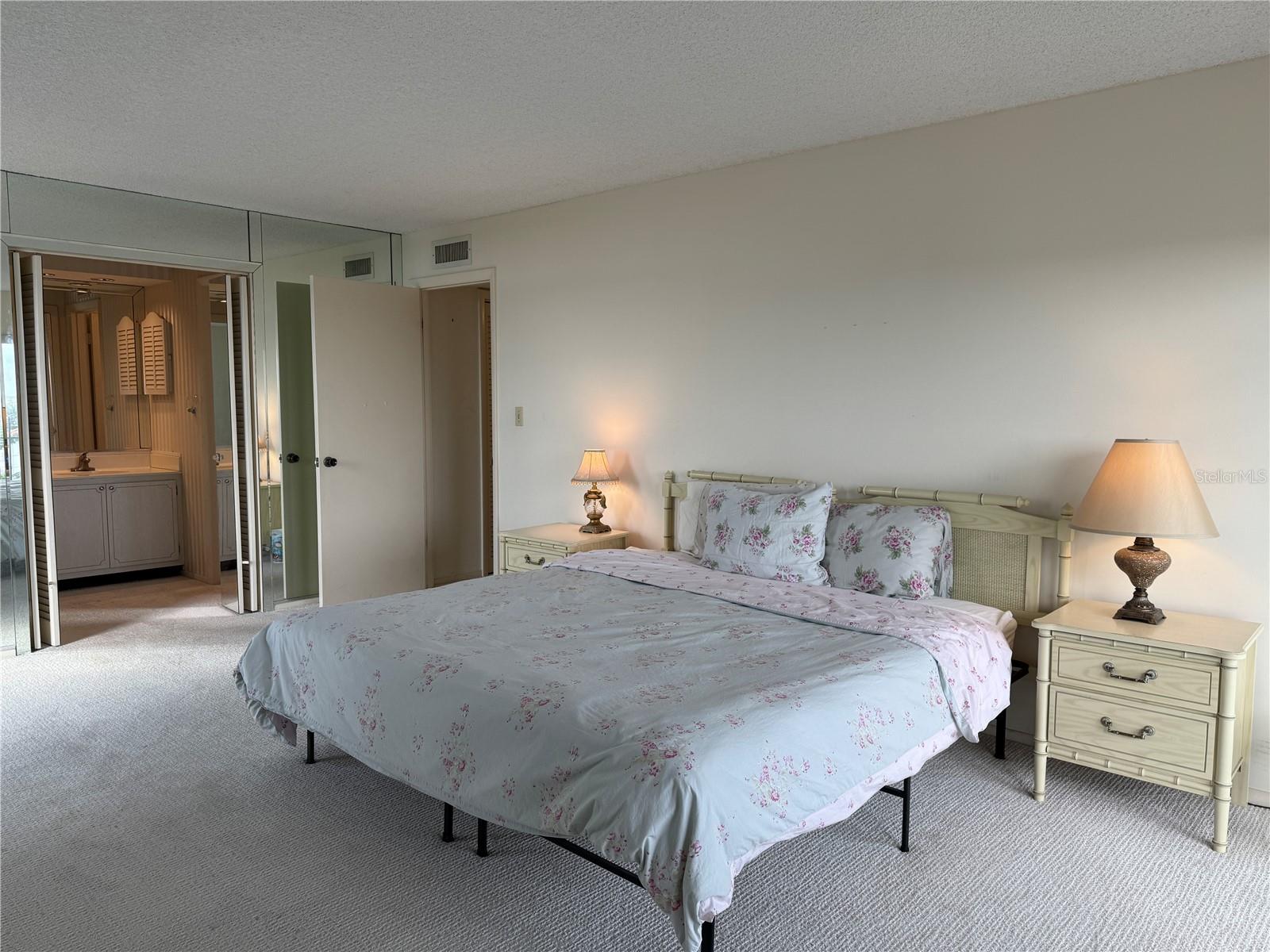 ST ARMAND TOWERS - Residential Lease
