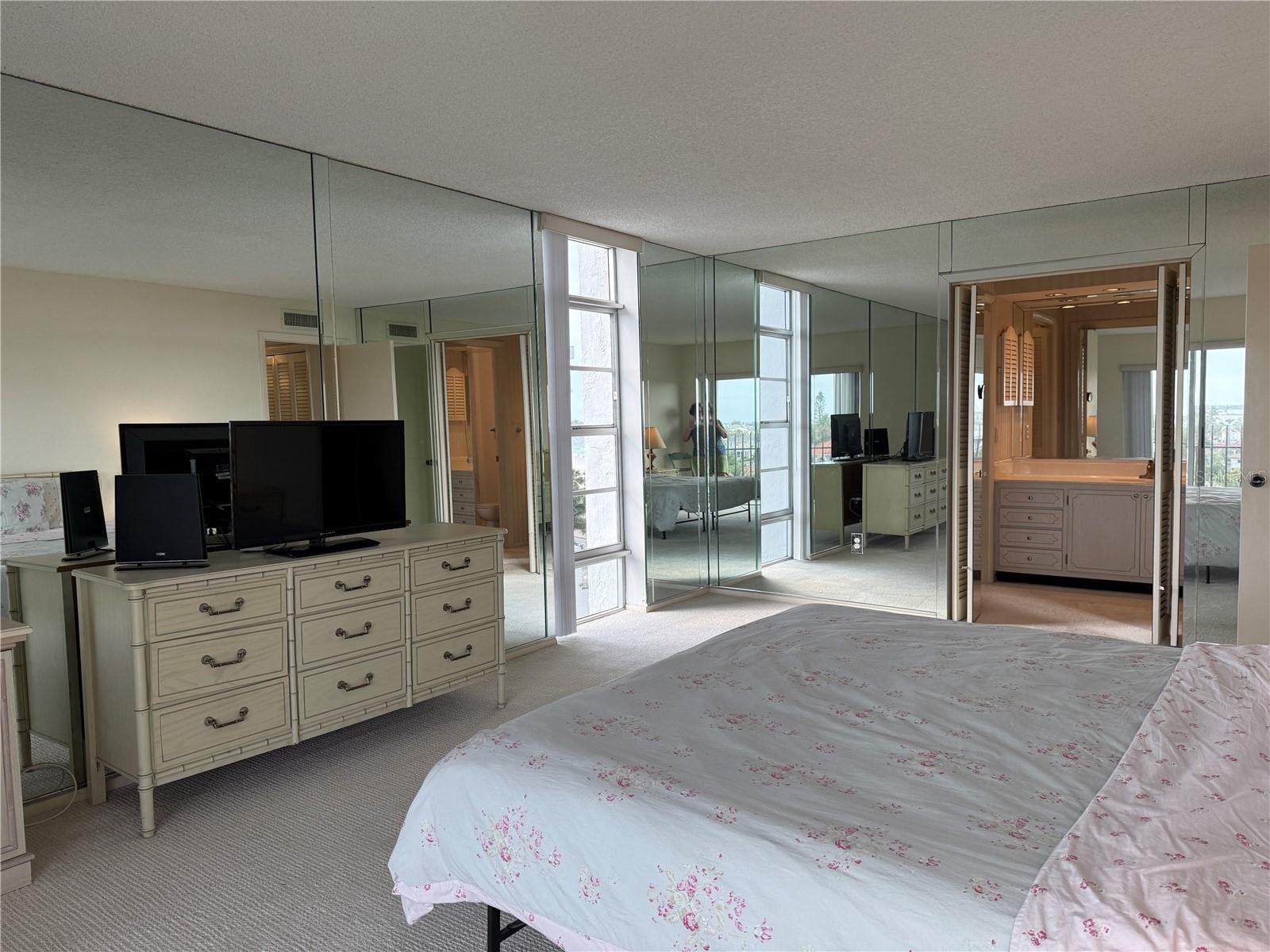 ST ARMAND TOWERS - Residential Lease