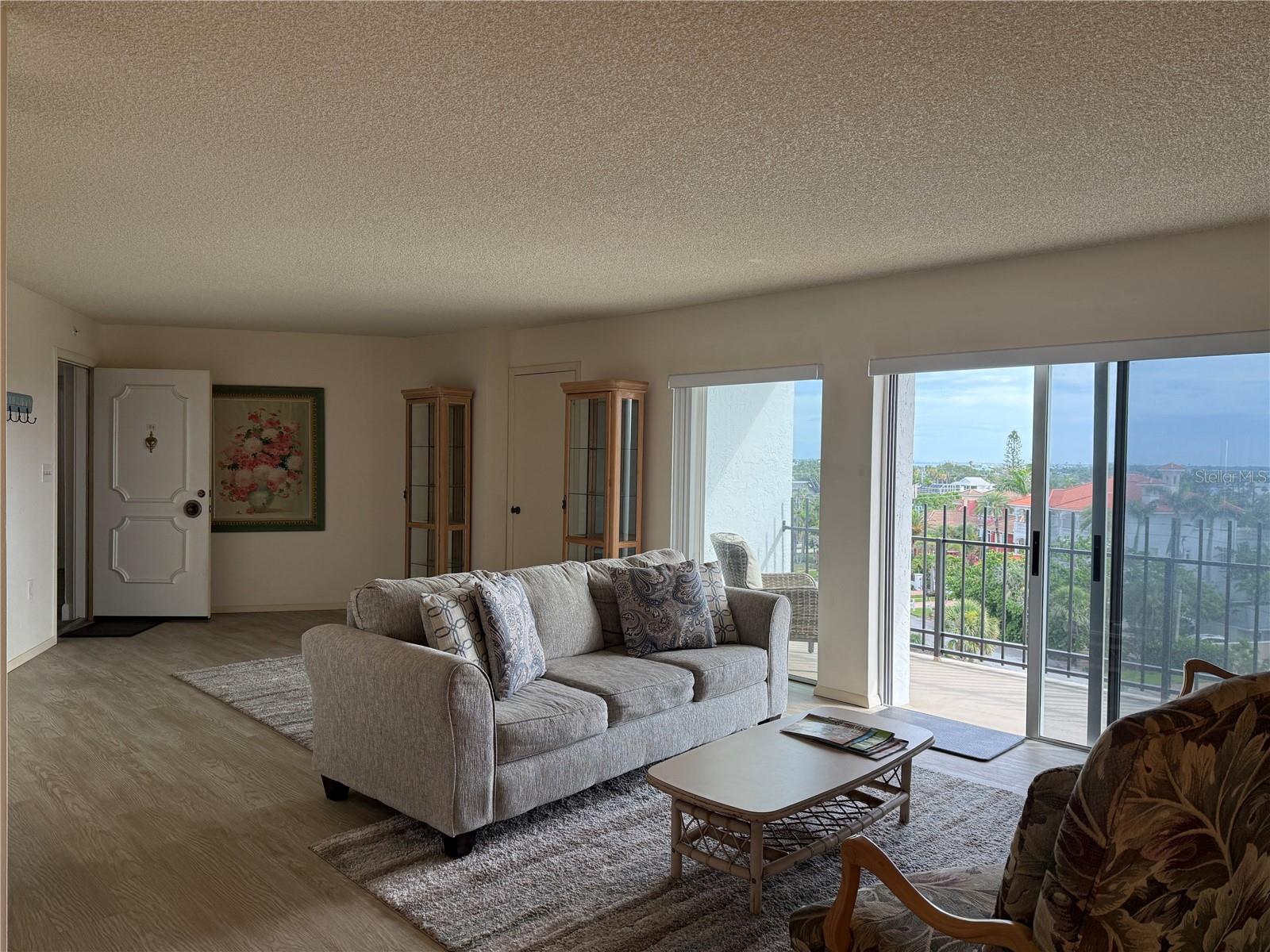 ST ARMAND TOWERS - Residential Lease