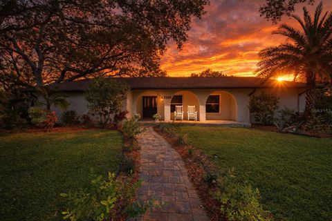 Photo of 2240 Willowbrook Drive, Clearwater, FL 33764 (MLS # TB8492582)