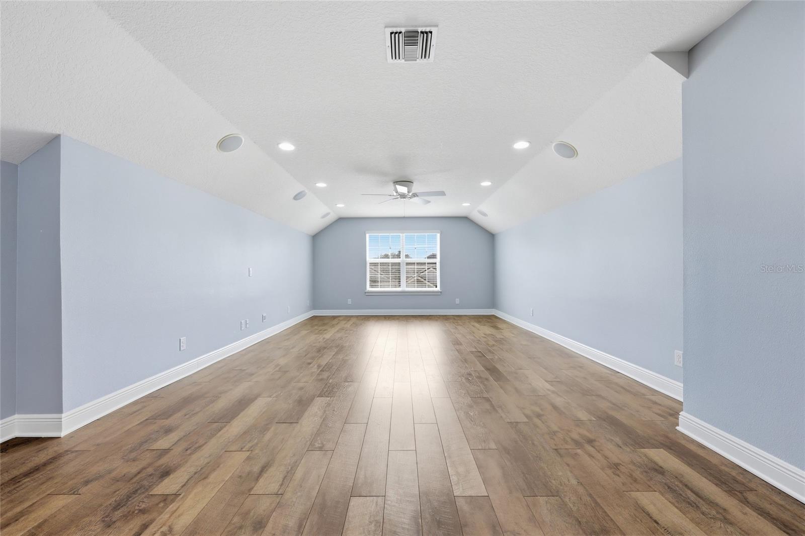 PROVENCE/LK SHEEN - Residential