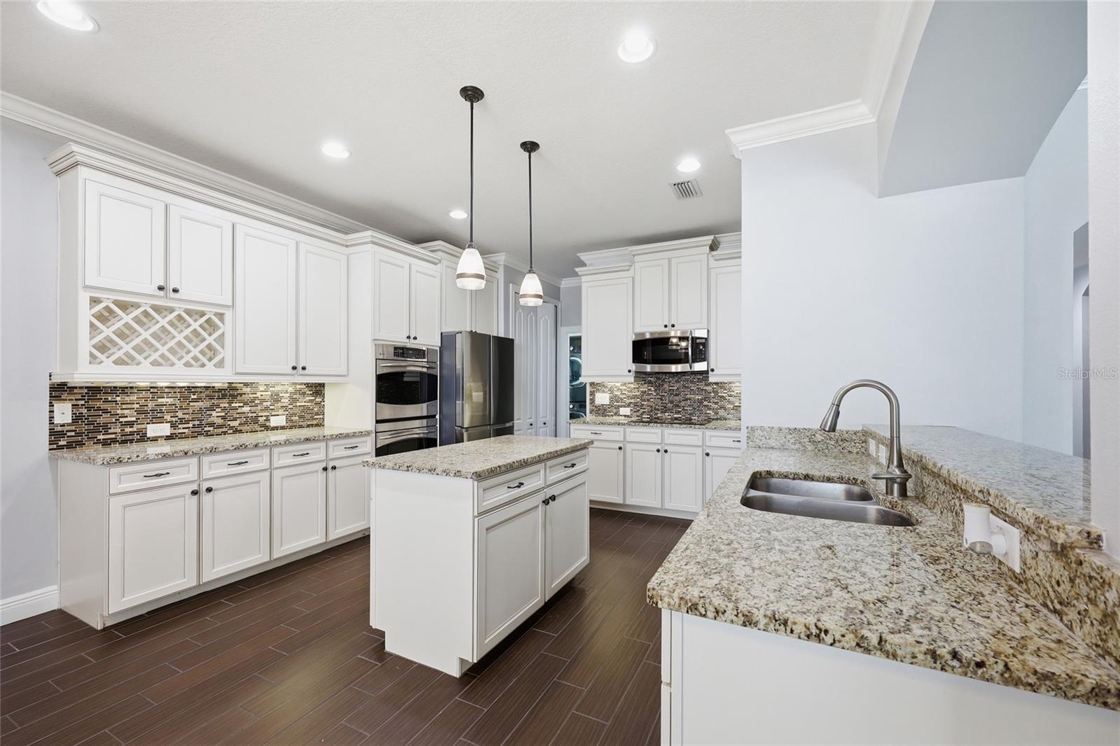 PROVENCE/LK SHEEN - Residential