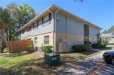 Photo of 202 Red Cedar Place #202, Brandon, FL 33510 (MLS # TB8441592) Photo of 202 Red Cedar Place #202, Brandon, FL 33510 (MLS # TB8441592)