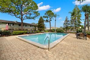 THE HAMPTONS AT BRANDON A CONDO - Residential