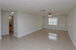 THE HAMPTONS AT BRANDON A CONDO - Residential