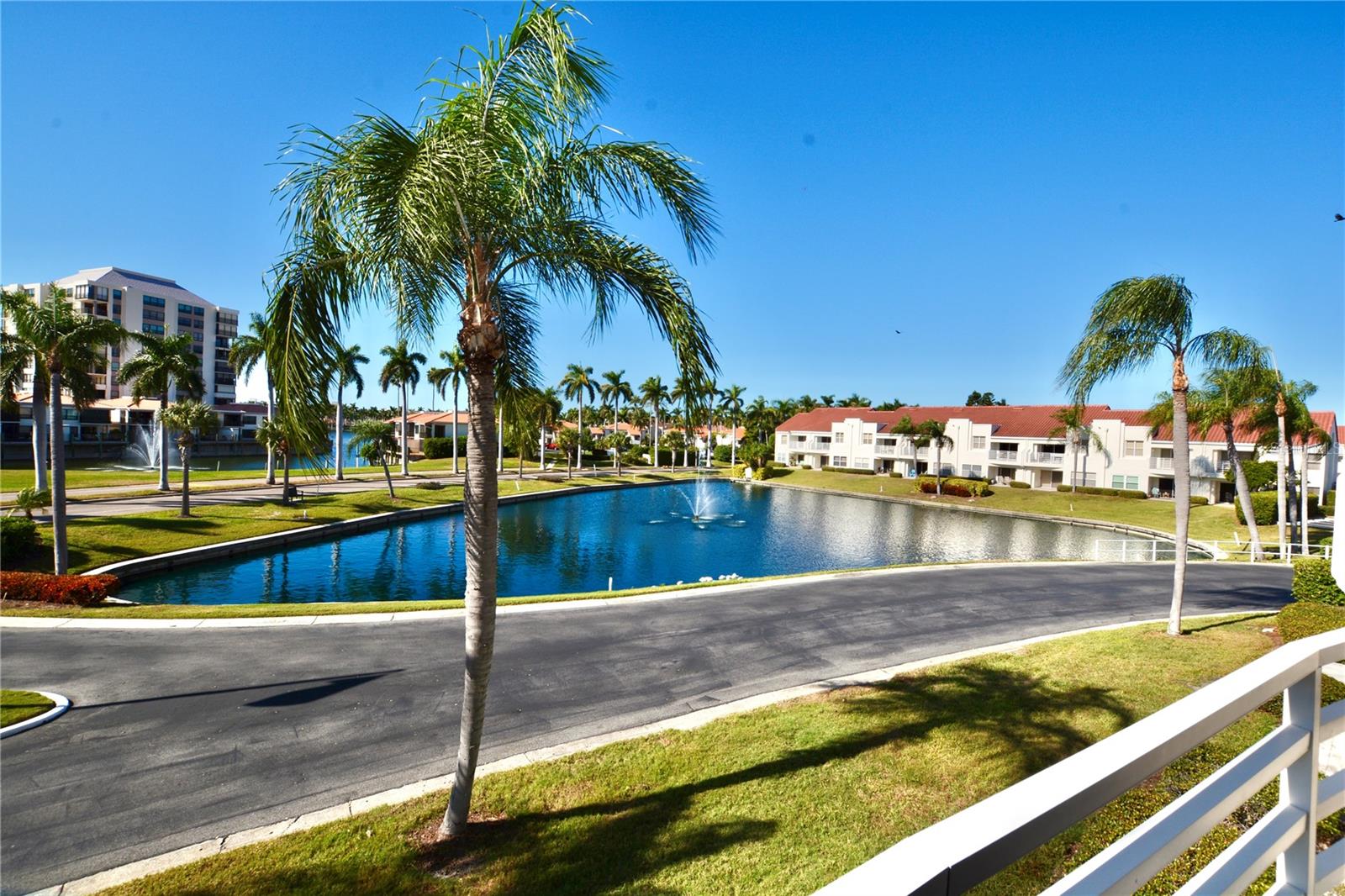 VISTA VERDE - Residential