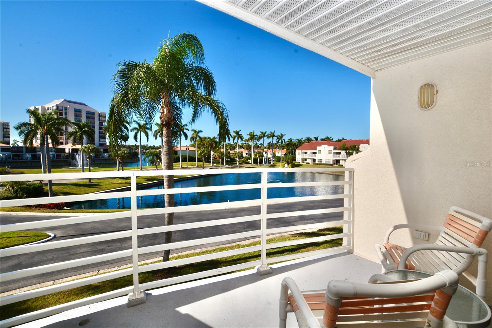 VISTA VERDE - Residential