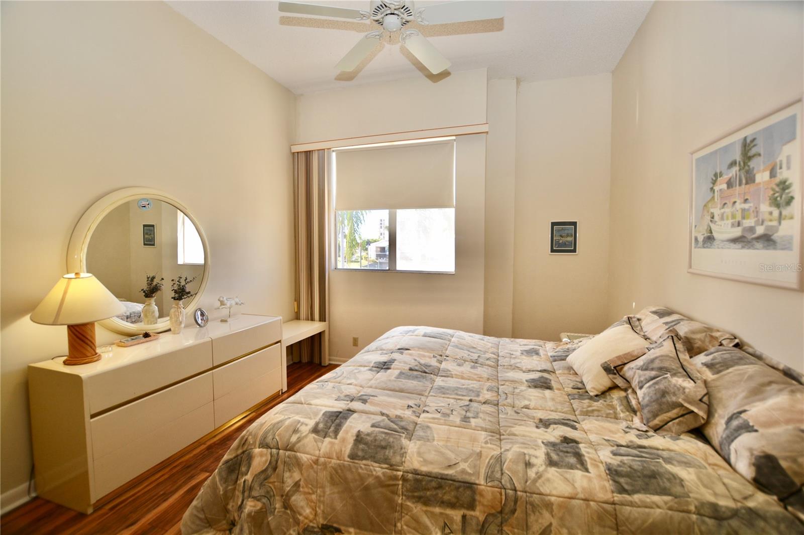 VISTA VERDE - Residential