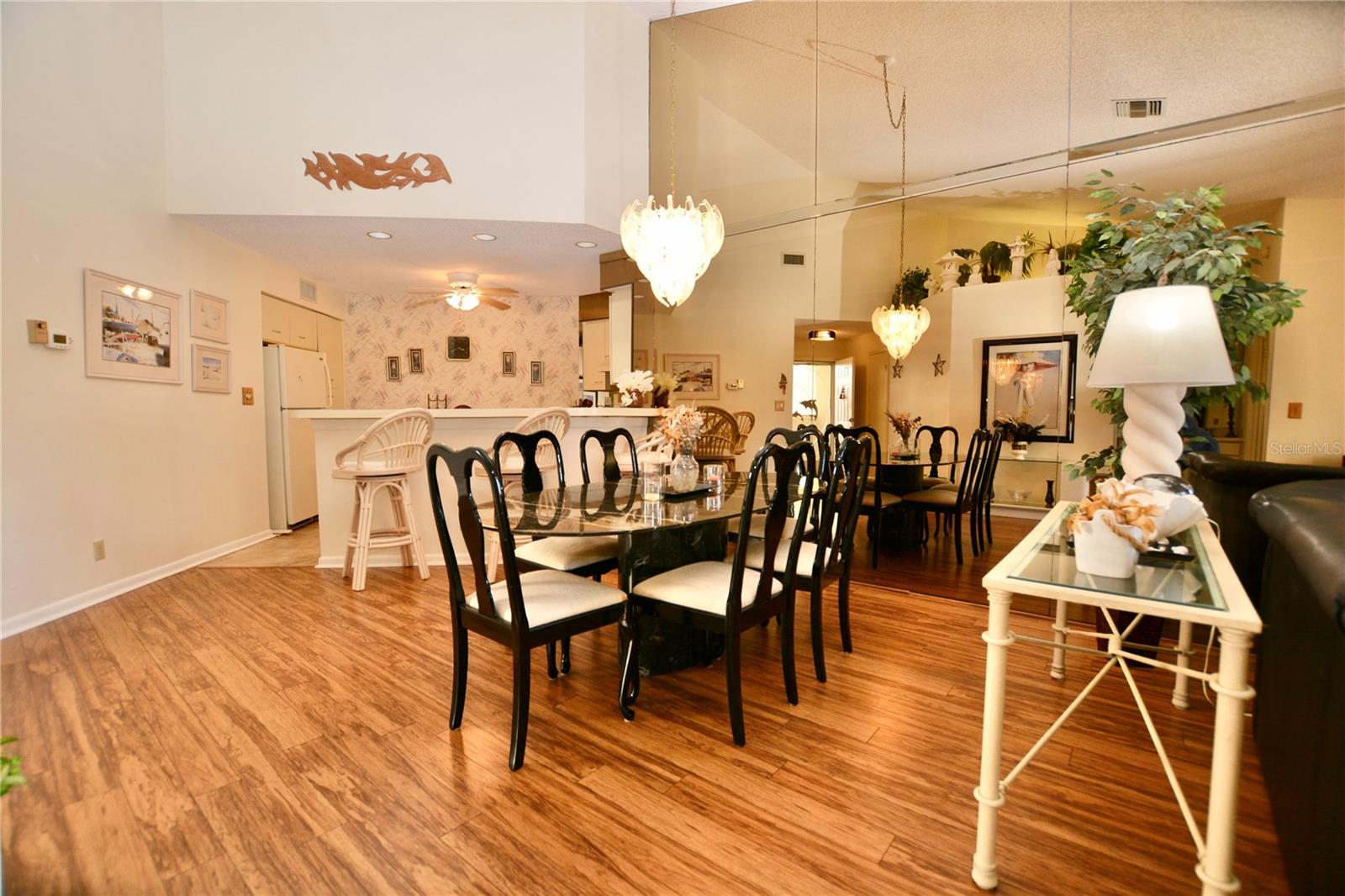 VISTA VERDE - Residential