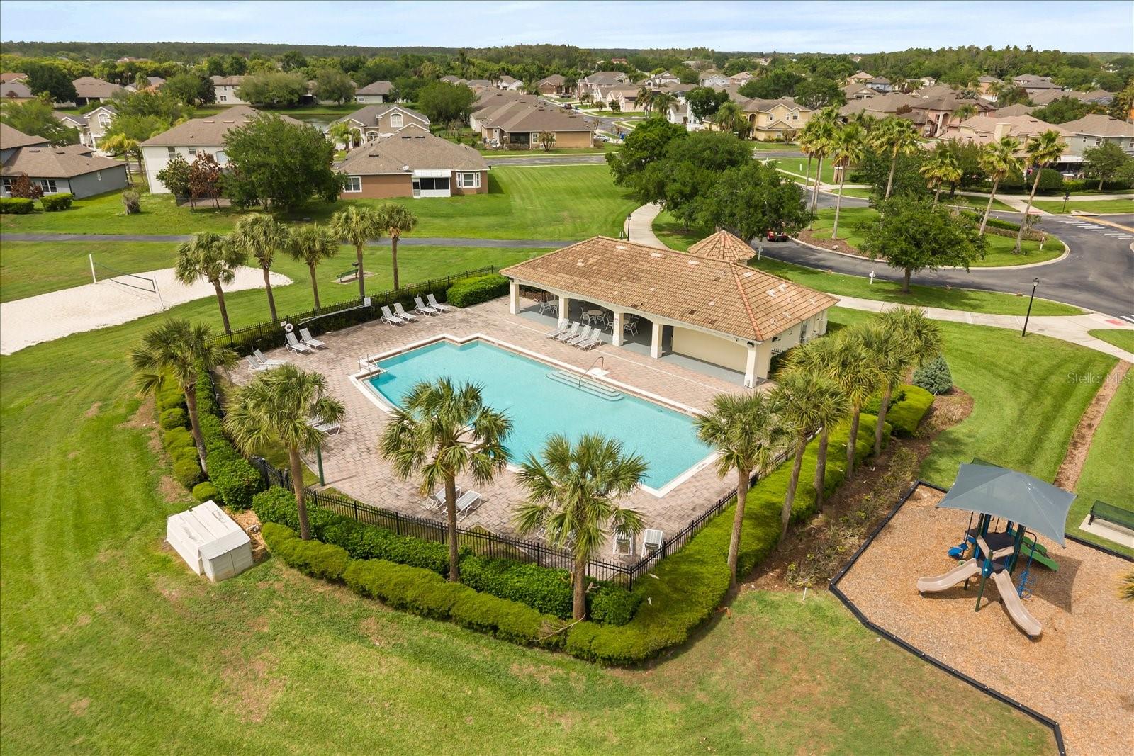 WINDSOR POINT PH 2 - Residential