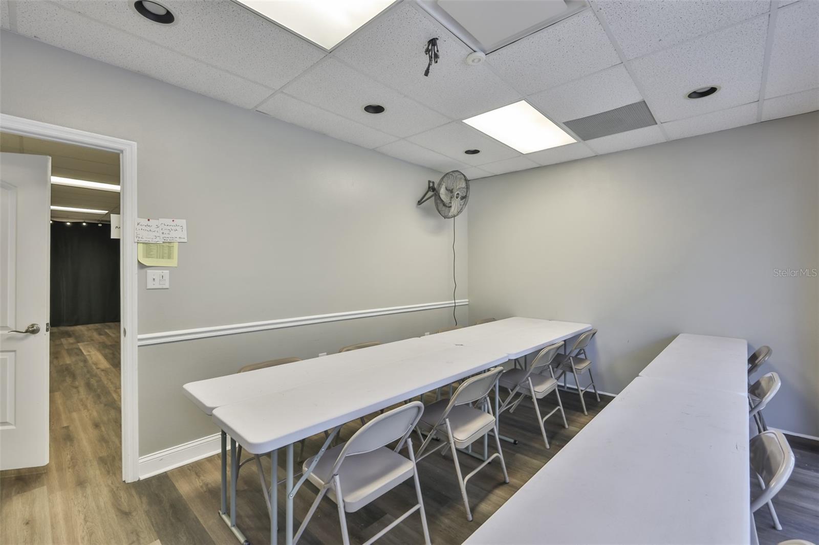 UNPLATTED - Commercial Lease