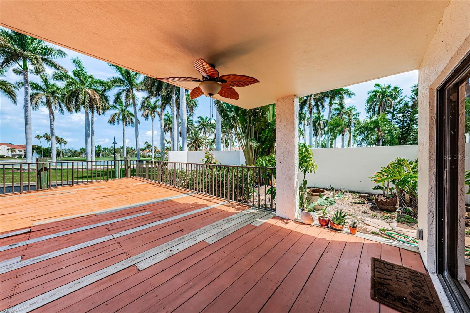 BAHIA DEL MAR II - Residential
