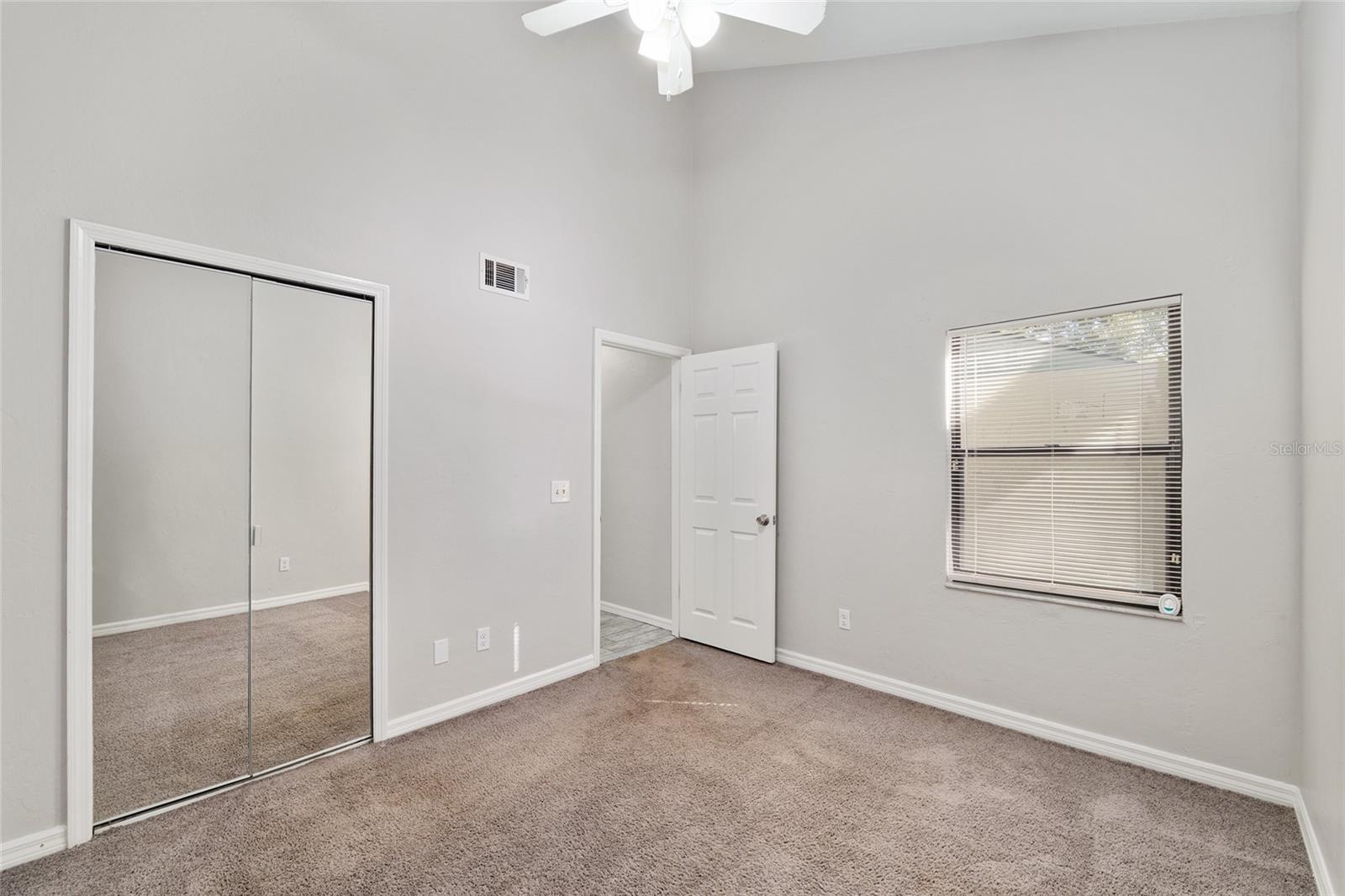 WOODSIDE VILLAS - Residential