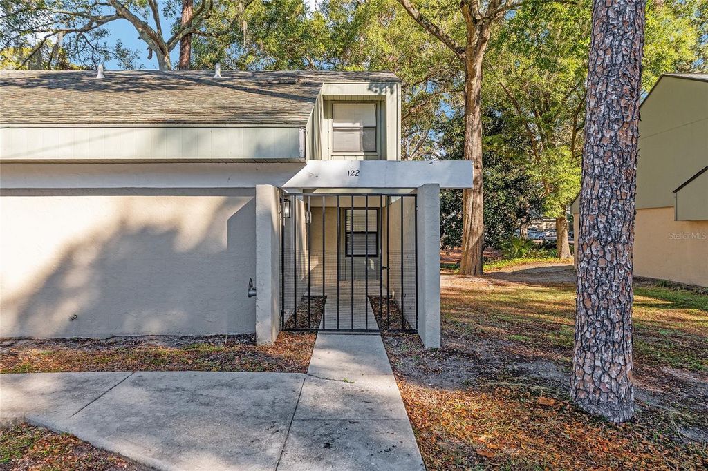 Photo of 7200 SW 8th Avenue #S122, Gainesville, FL 32607 (MLS # GC536775)
