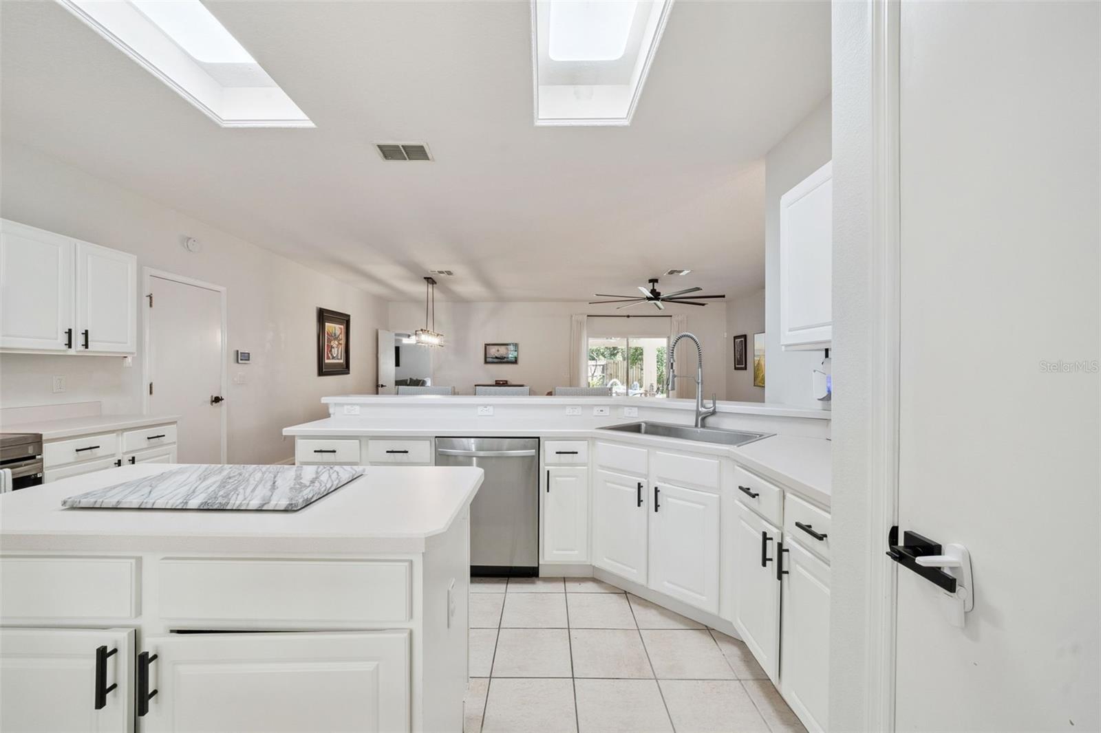MONTCLAIR PH II SUB - Residential