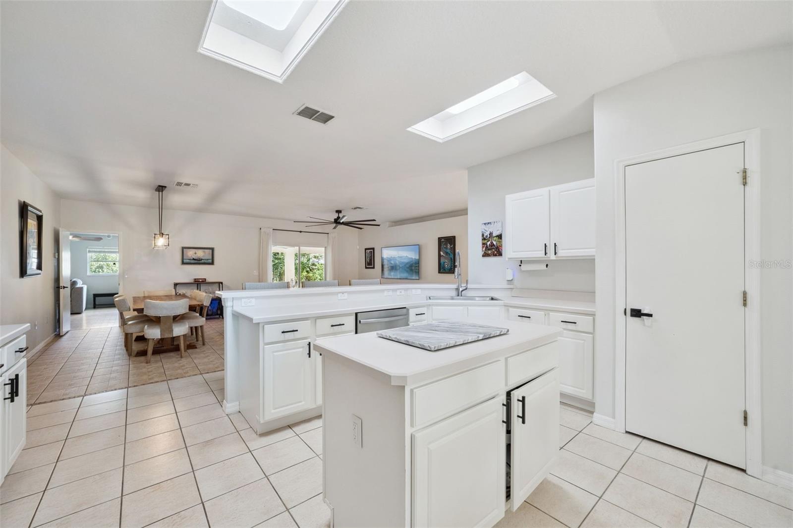 MONTCLAIR PH II SUB - Residential