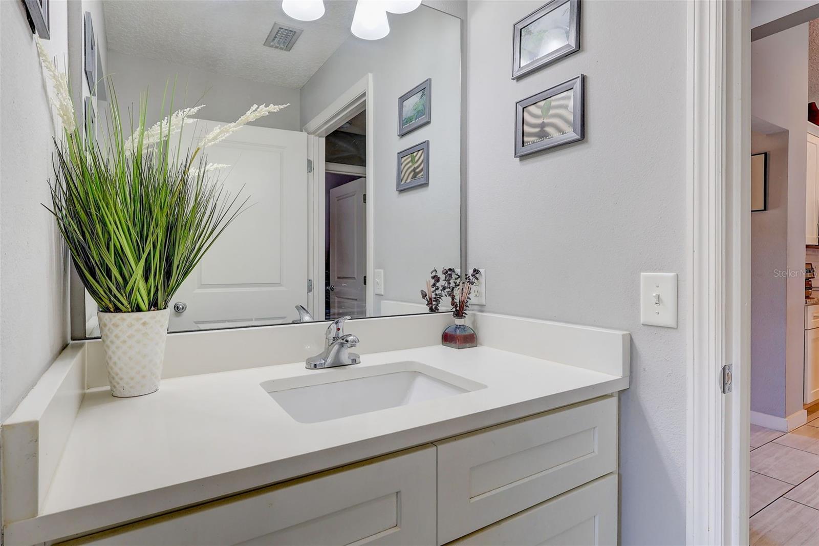 PRAIRIE OAKS SUB - Residential