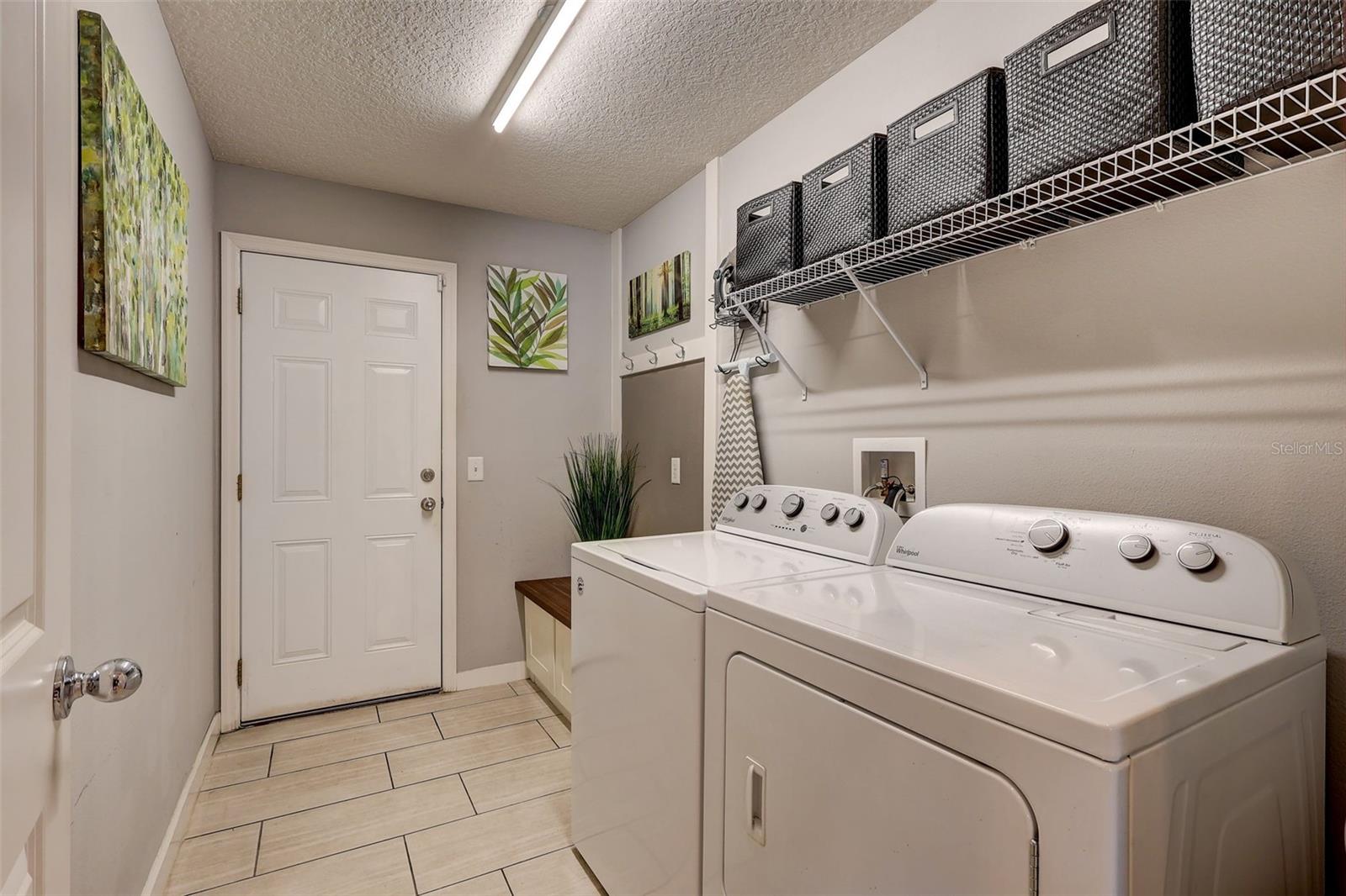 PRAIRIE OAKS SUB - Residential