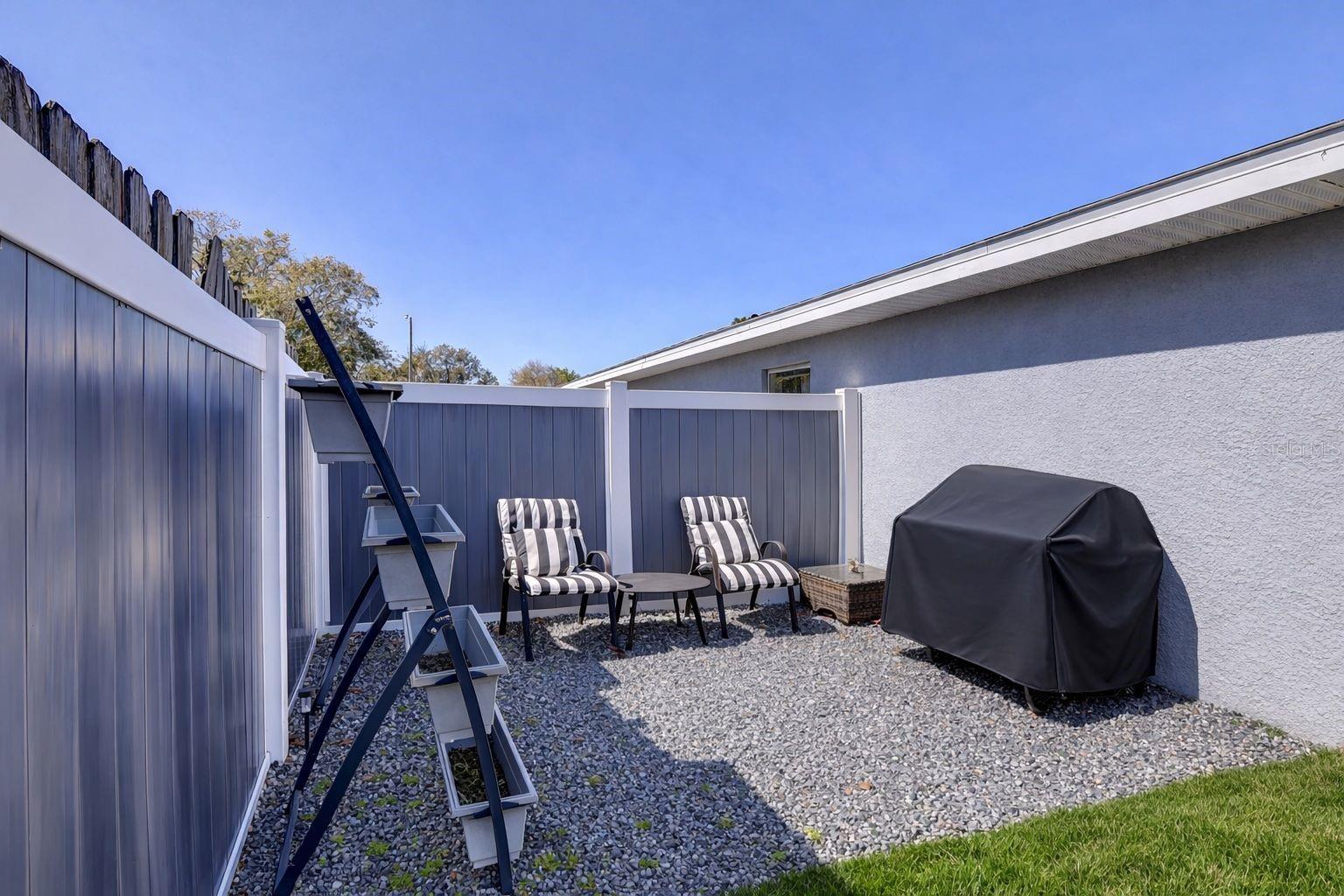 PRAIRIE OAKS SUB - Residential