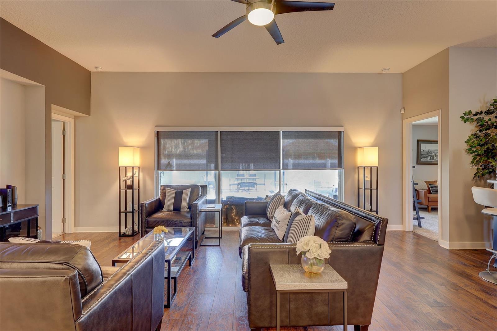 PRAIRIE OAKS SUB - Residential