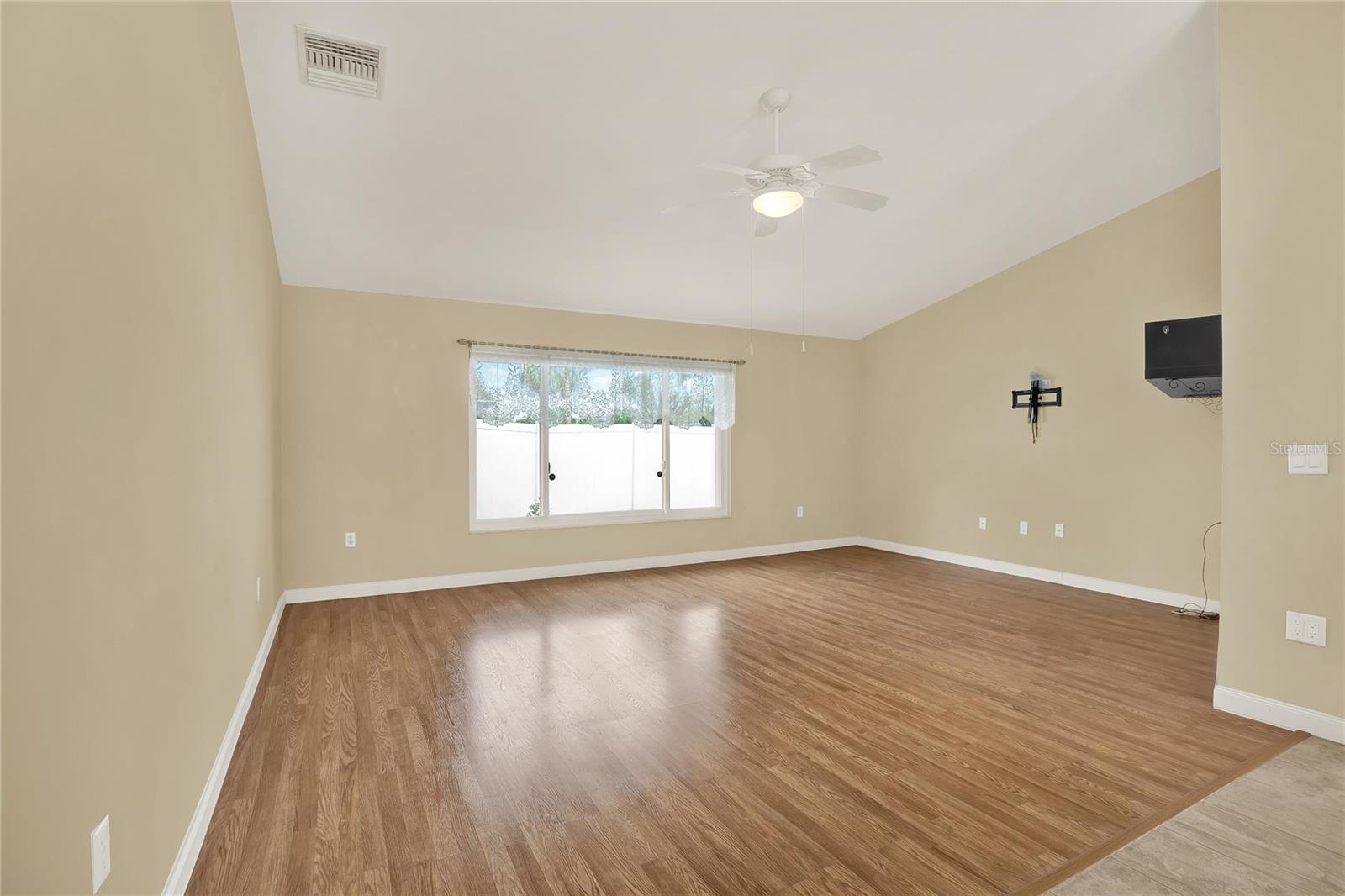 SHEFFIELD VILLAGE AT BAYSIDE MEADOWS - Residential